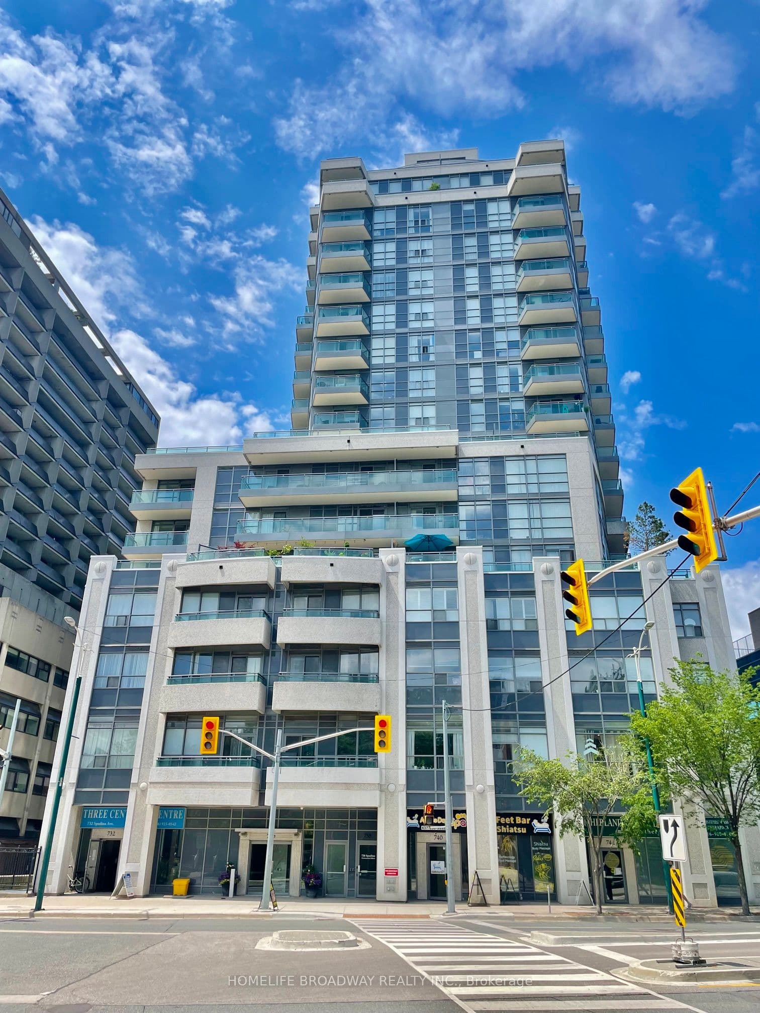 Unit 715 736 Spadina Avenue photo 1