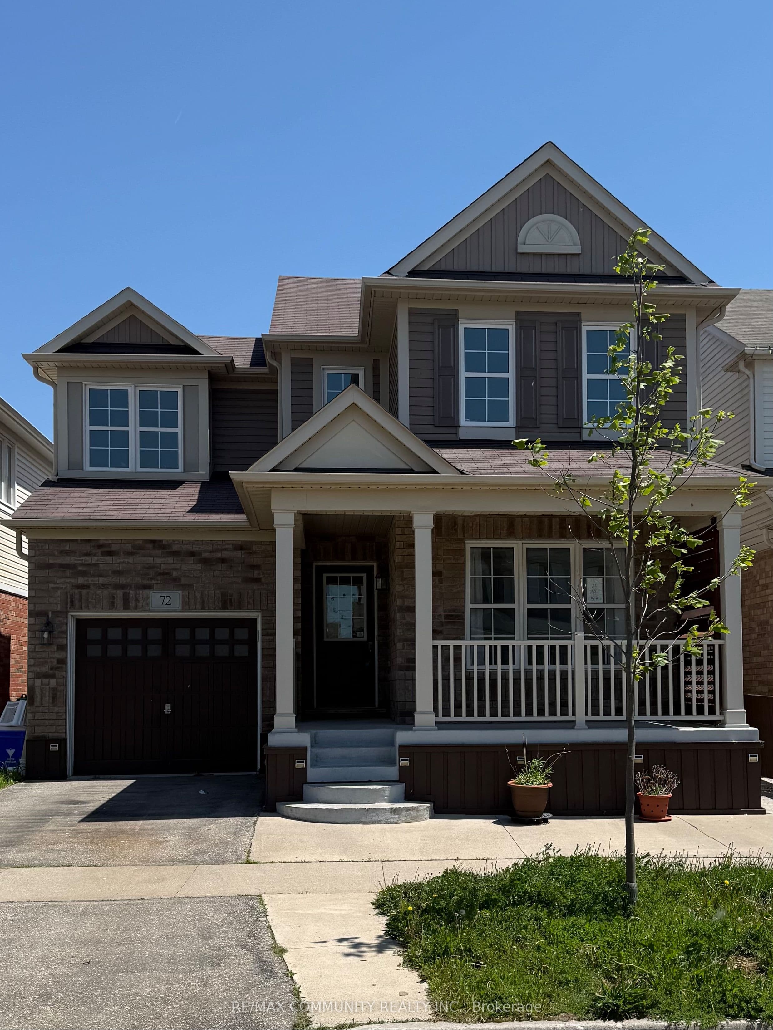 72 Holland Circle photo 1