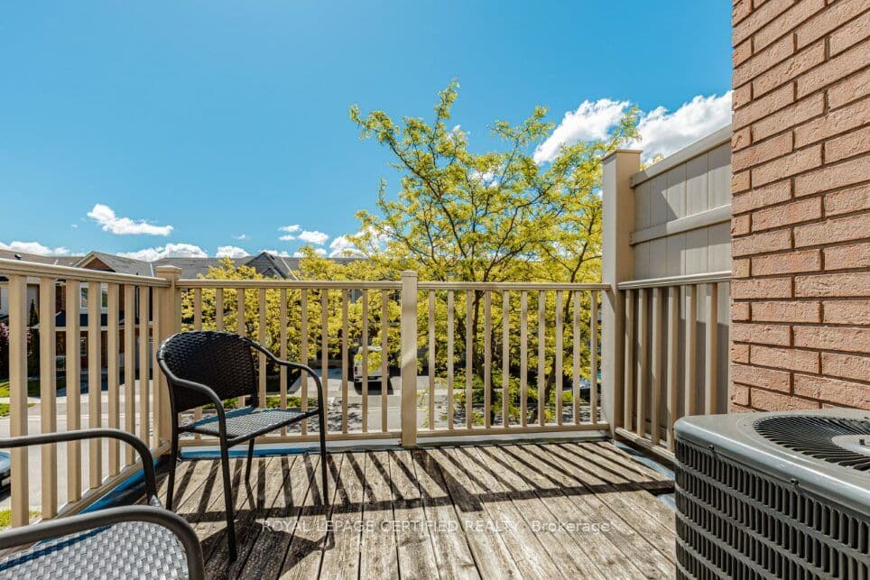 557 Speyer Circle photo 1