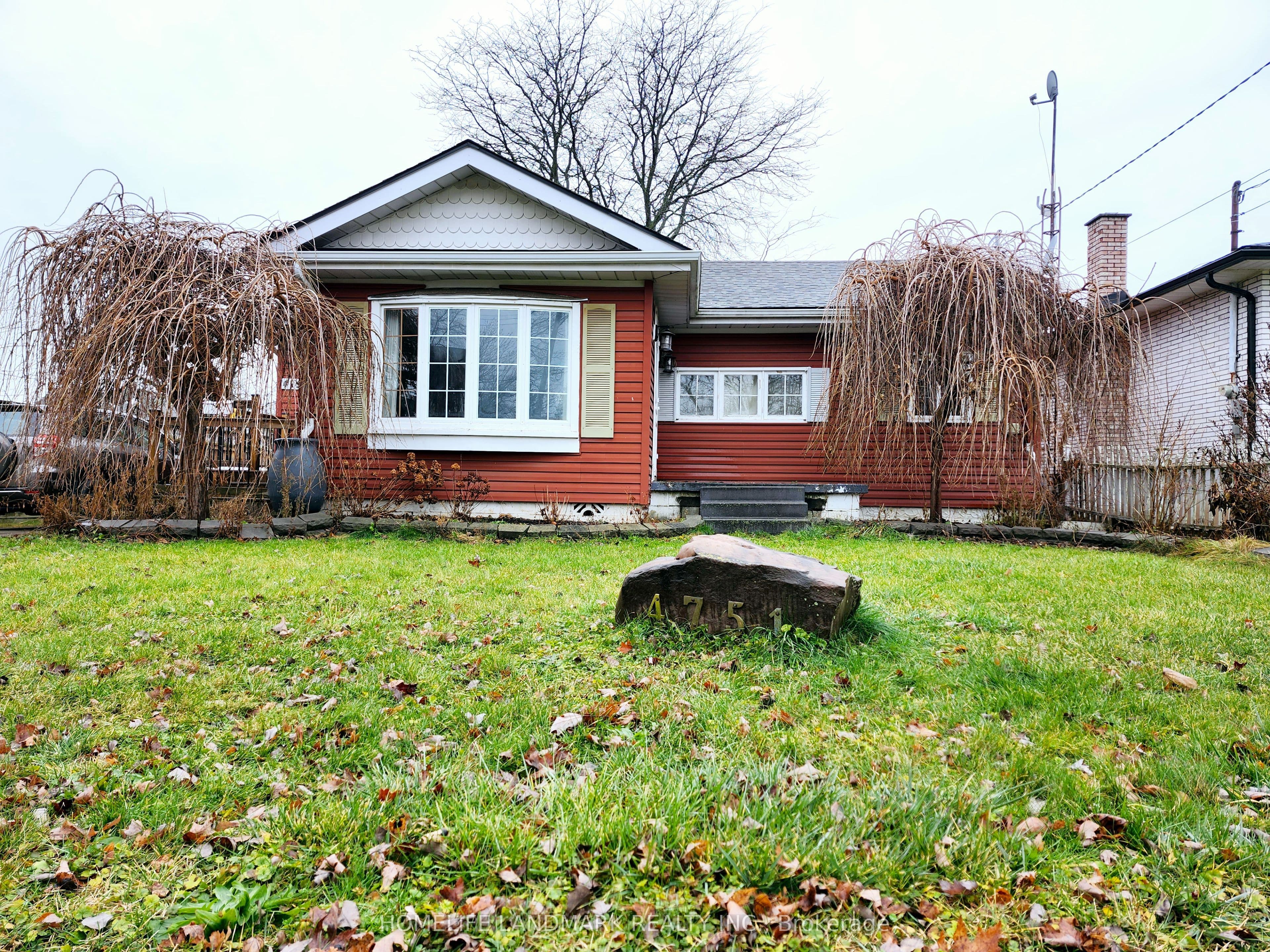 4751 Baldwin Avenue photo 1