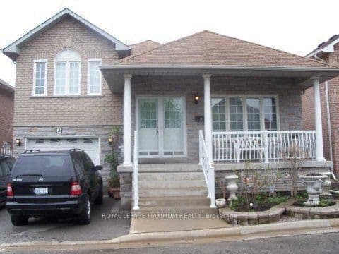 3 Amalfi Court photo 1