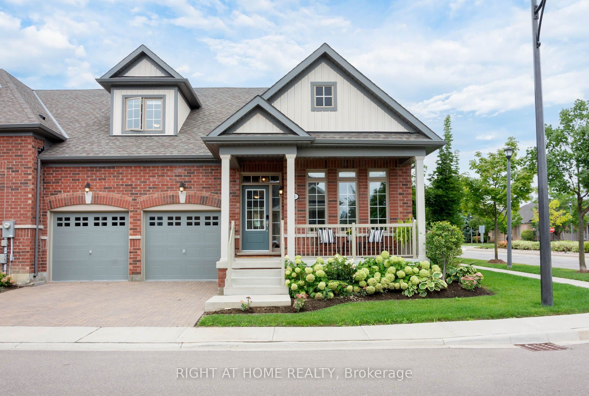 9 Tea Rose Drive photo 1