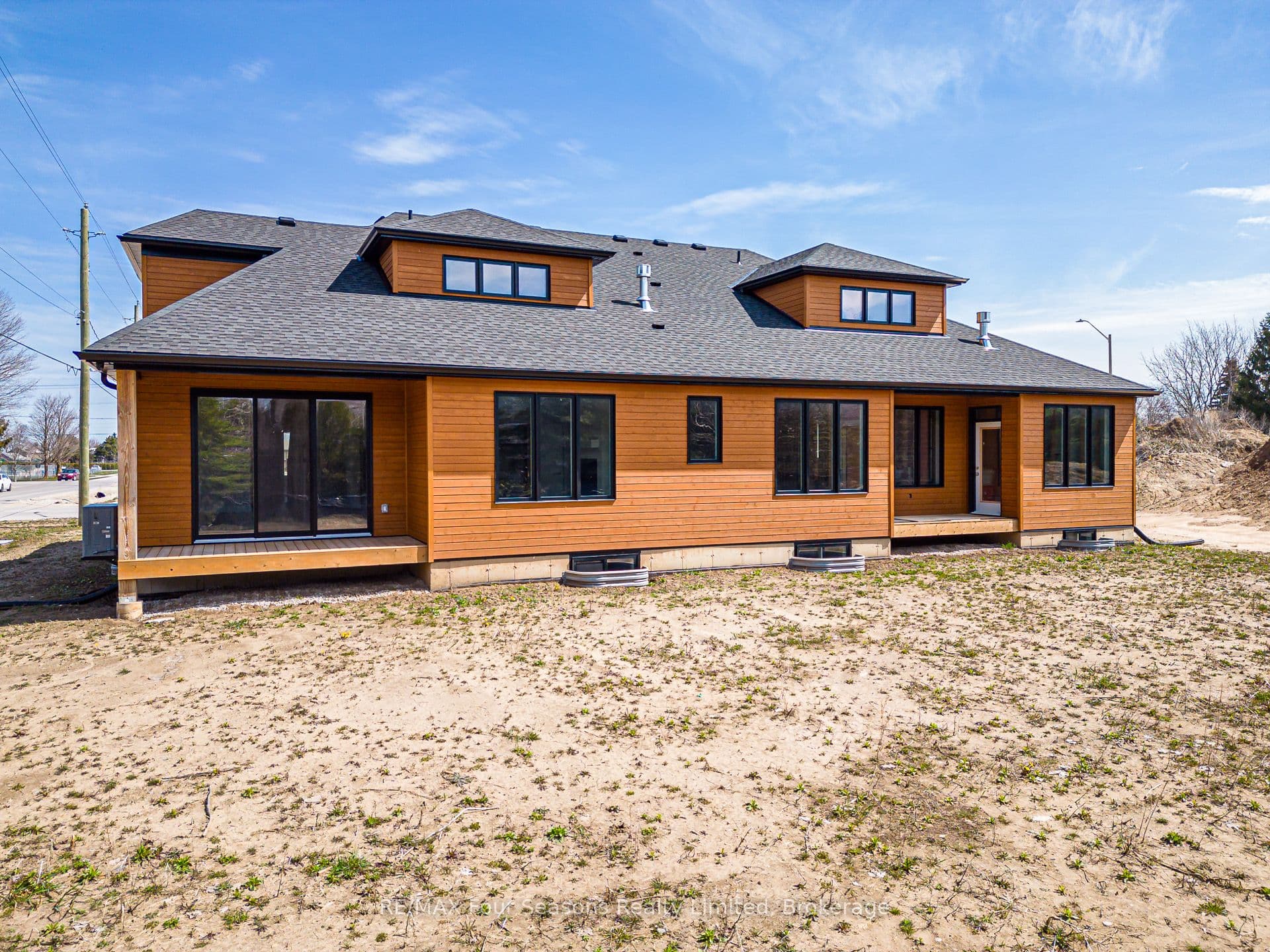 1 Boynton Court photo 1