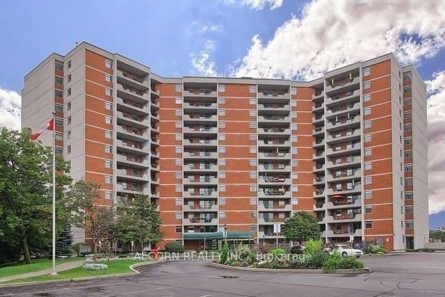 Unit 805 7811 Yonge St Street photo 1