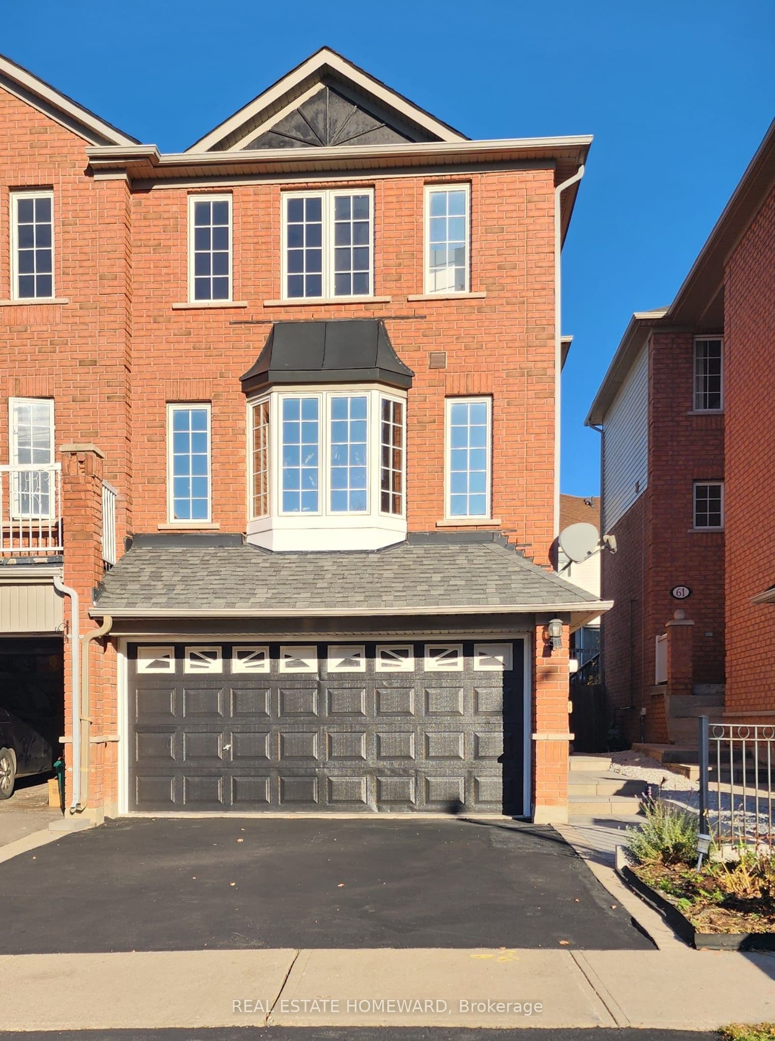 63 Millcliff Circle photo 1