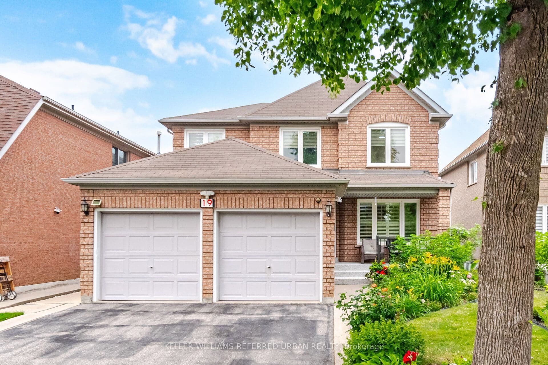 19 Softneedle Avenue photo 1