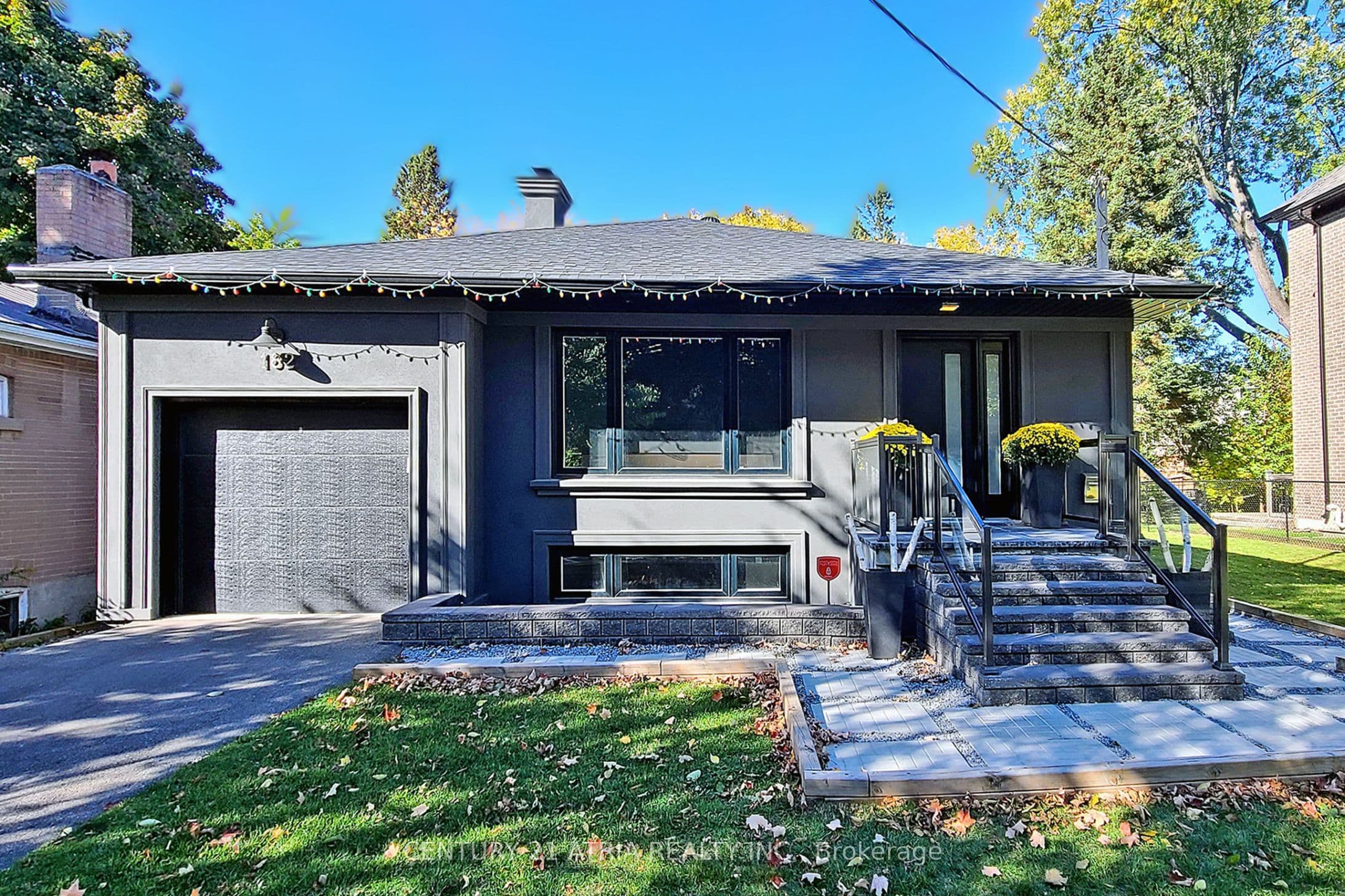 182 Princess Avenue photo 1