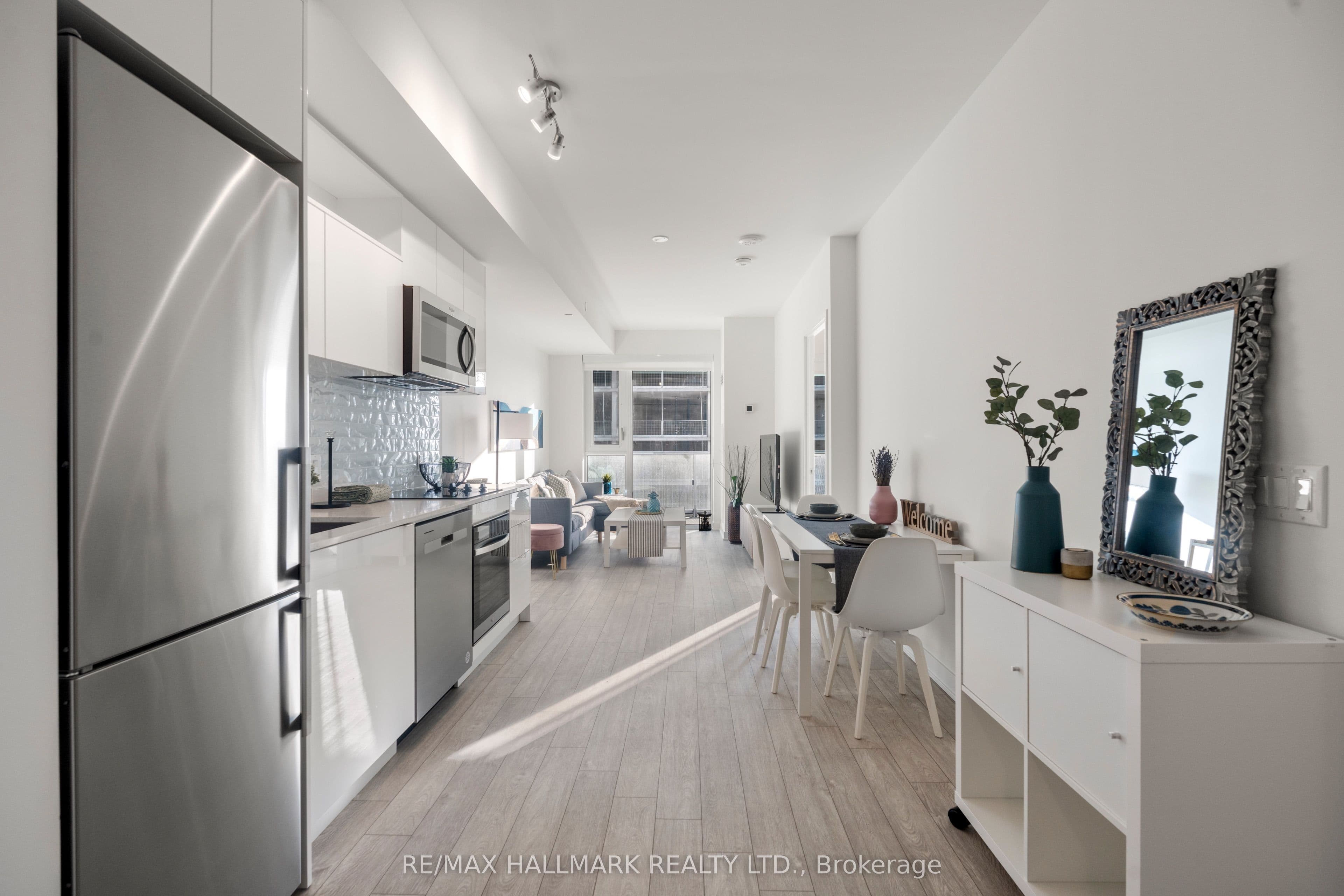 Unit 4312 100 Dalhousie Street photo 1
