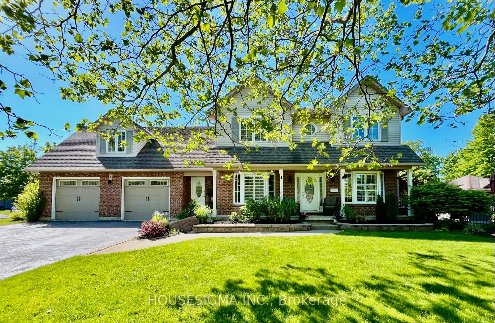 1 Newport Lane photo 1