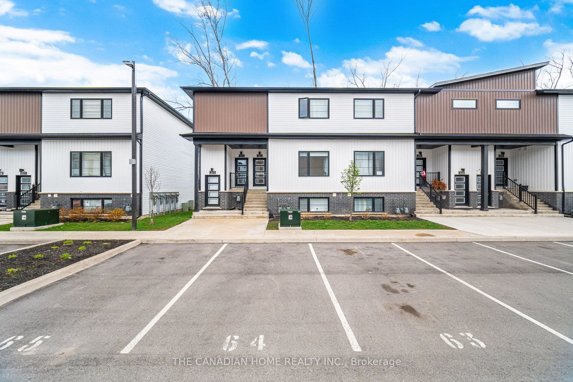 Unit 321 4263 FOURTH Avenue photo 1