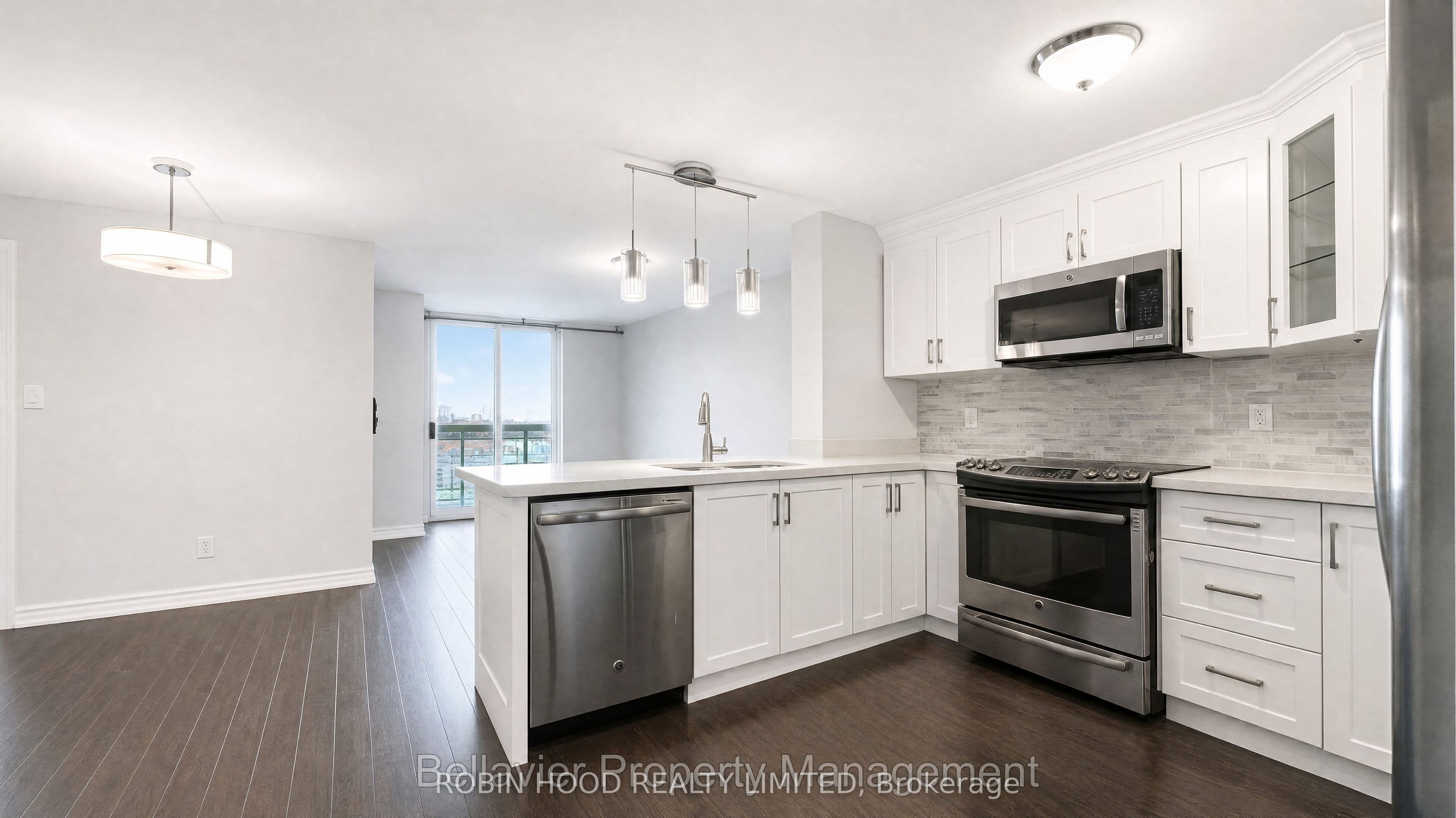 Unit 807 323 Richmond Street photo 1
