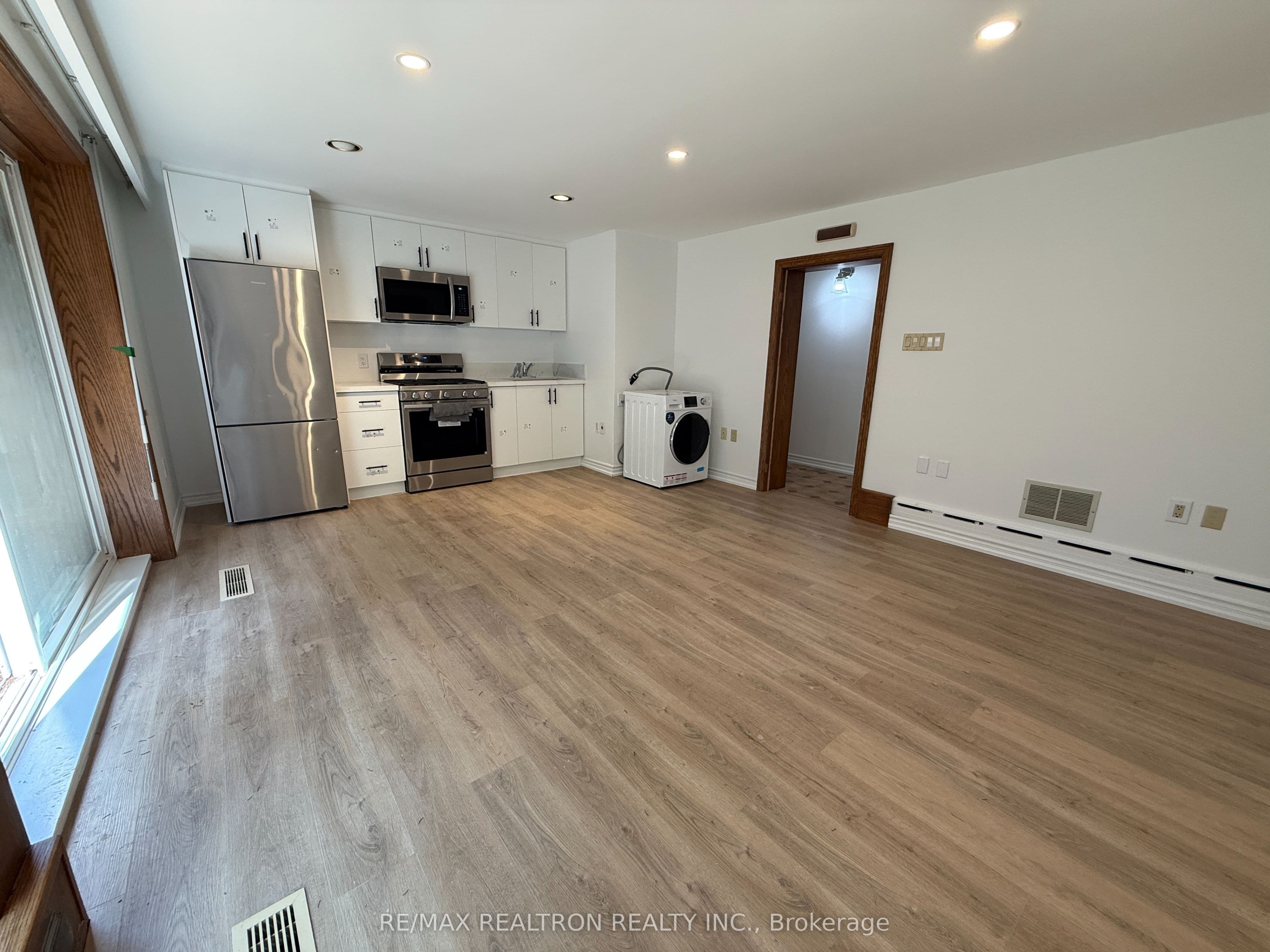Unit Lower 368 Spring Garden Avenue photo 1