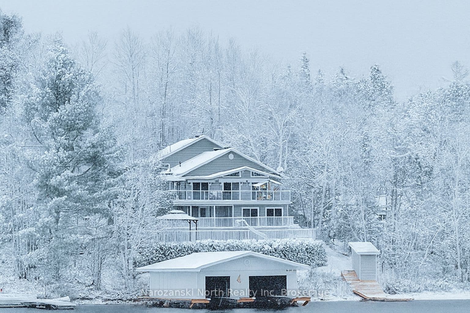 56 Island Road photo 1