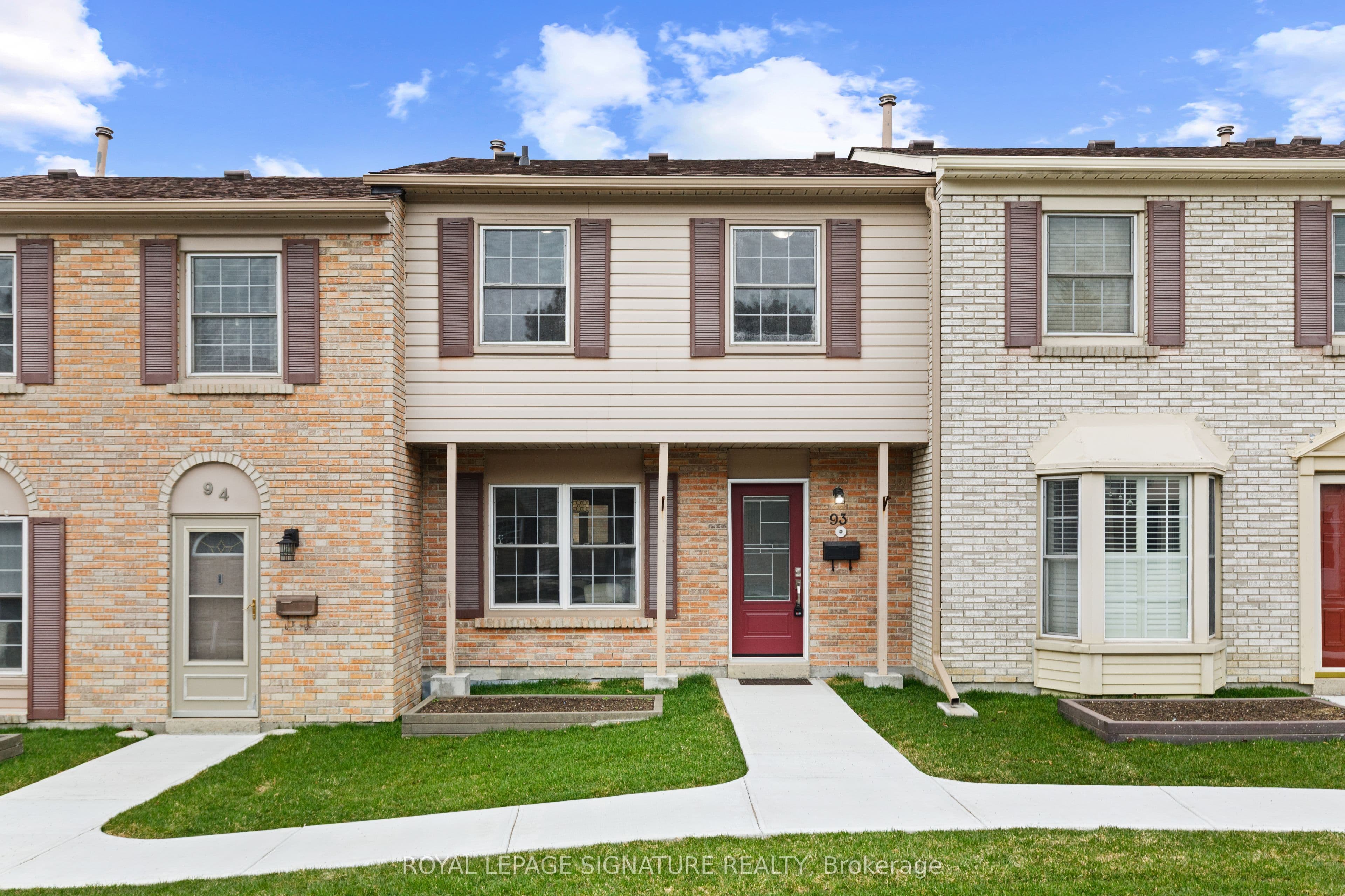 Unit 42 580 Eyer Drive photo 1