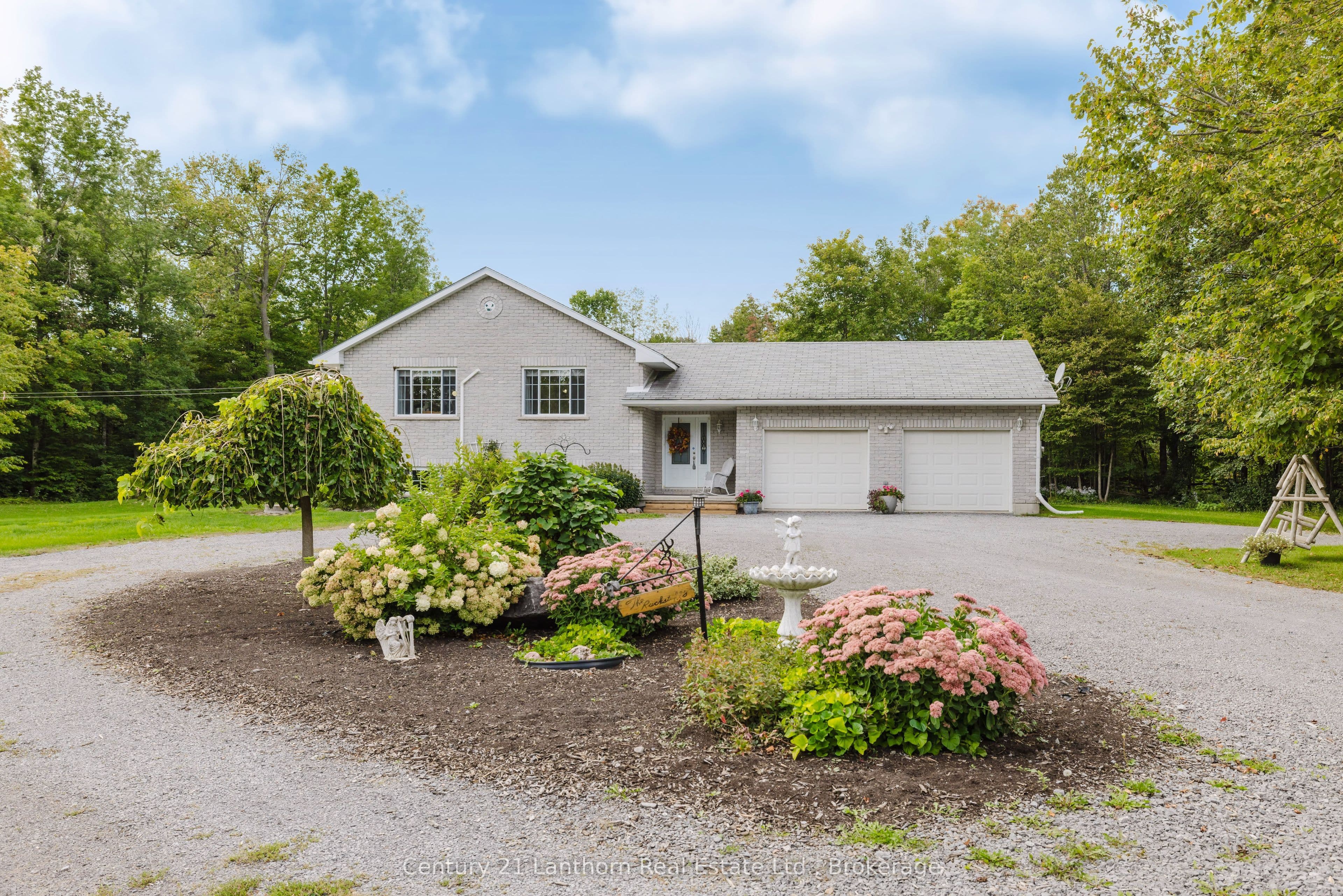 2487 Marysville Road photo 1