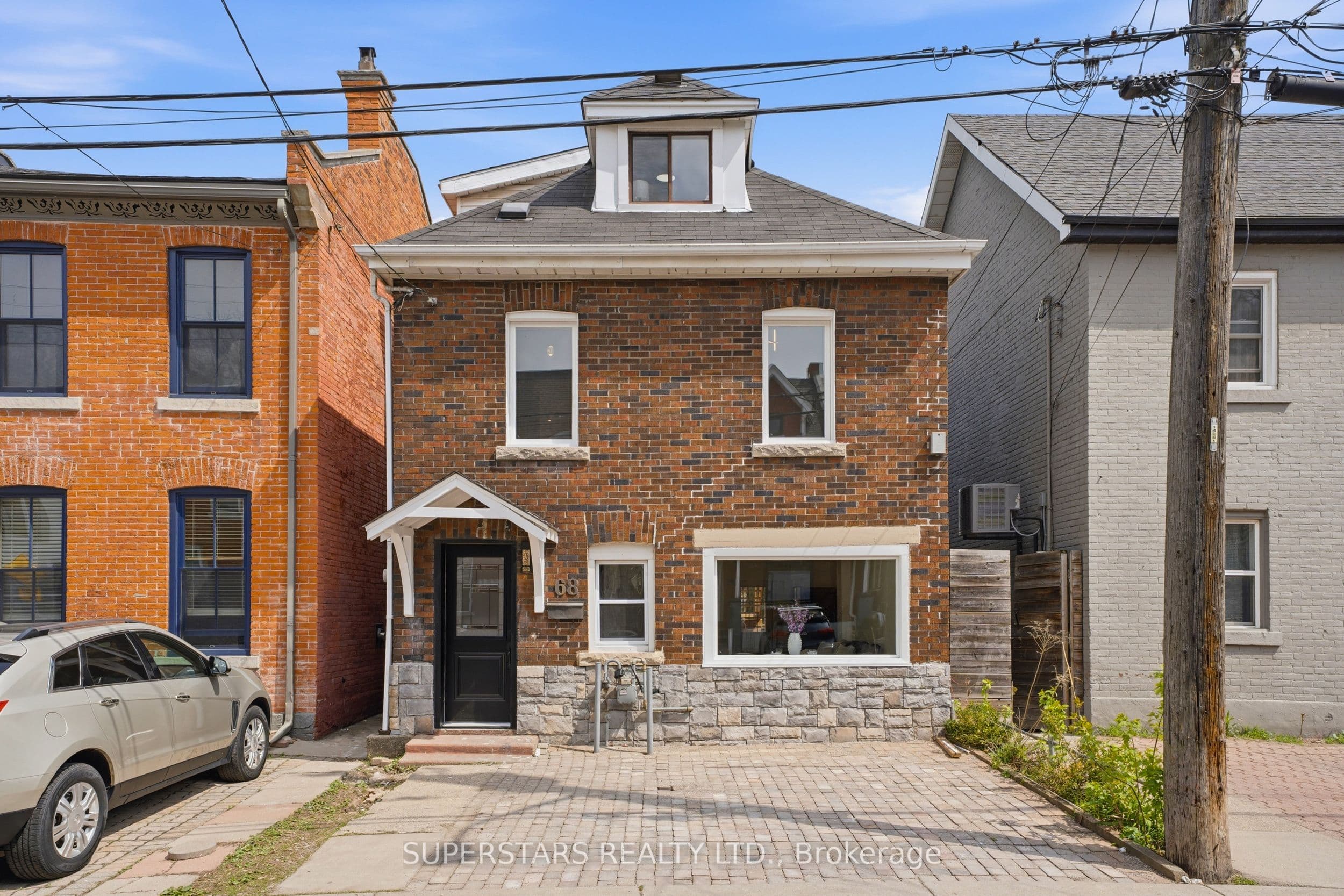 68 Magill Street photo 1