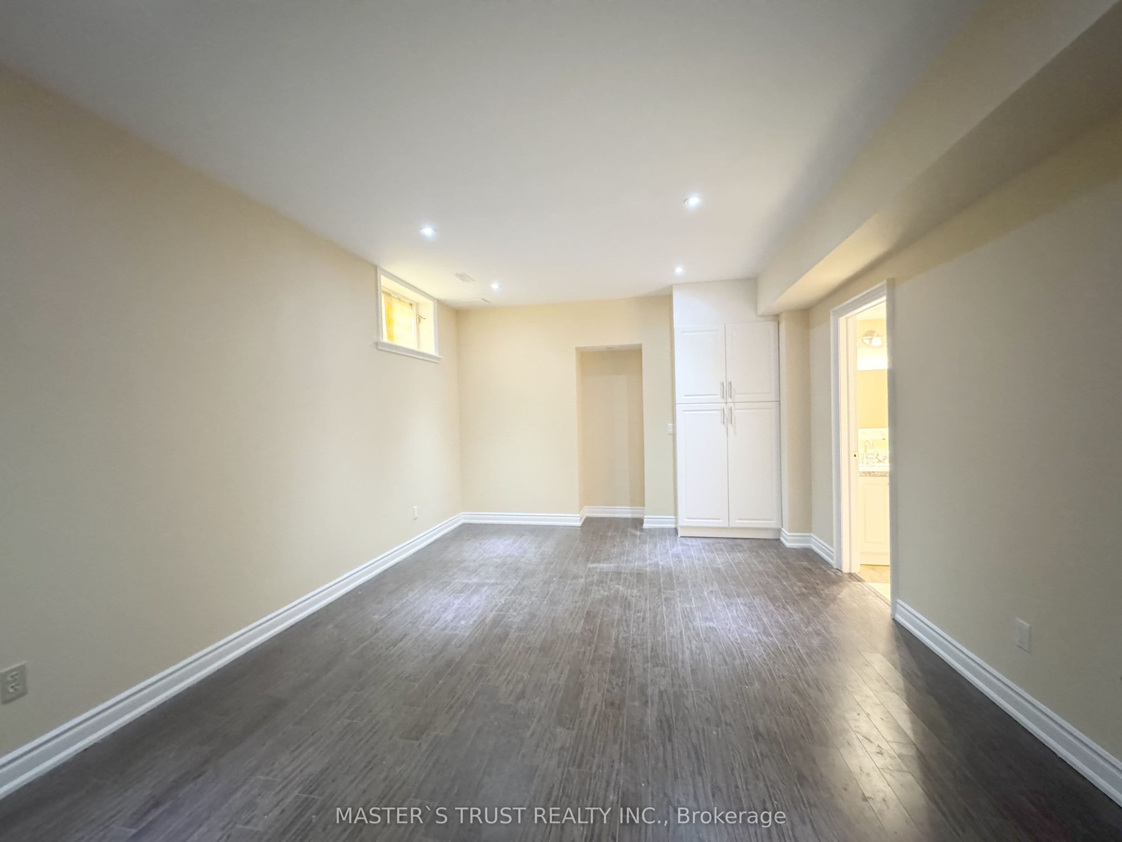 6 Cadmus Road photo 1