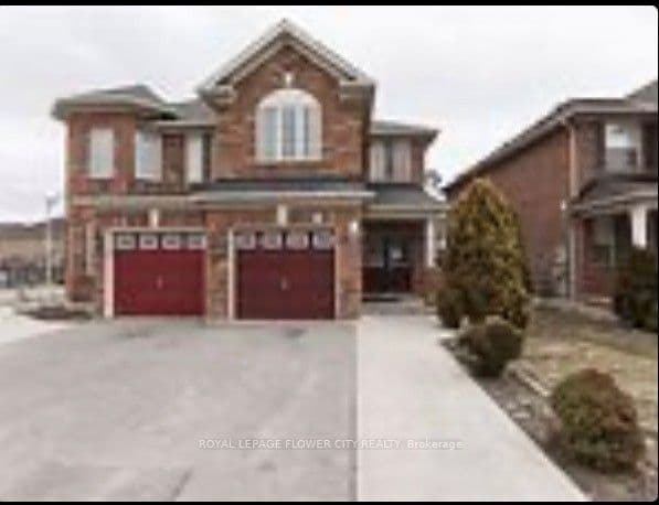 83 Eastway Street photo 1