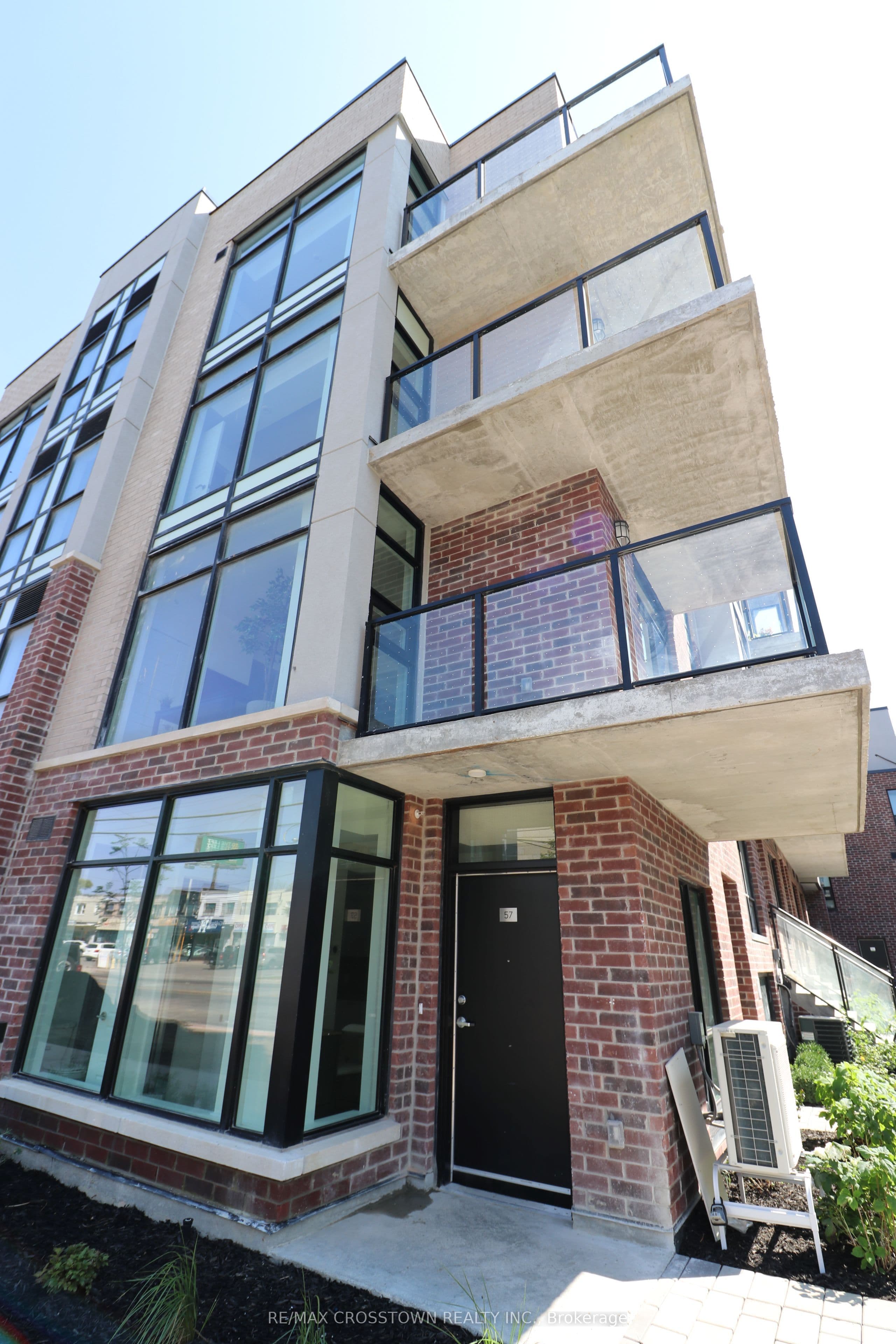 Unit 2nd 57-861 Sheppard Avenue photo 1