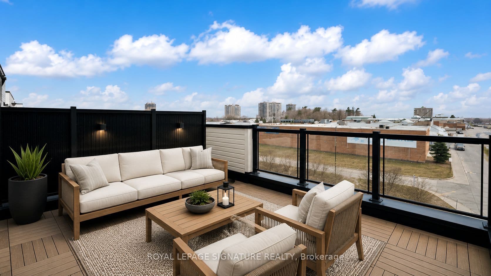 Unit 19 30 Liben Way photo 1