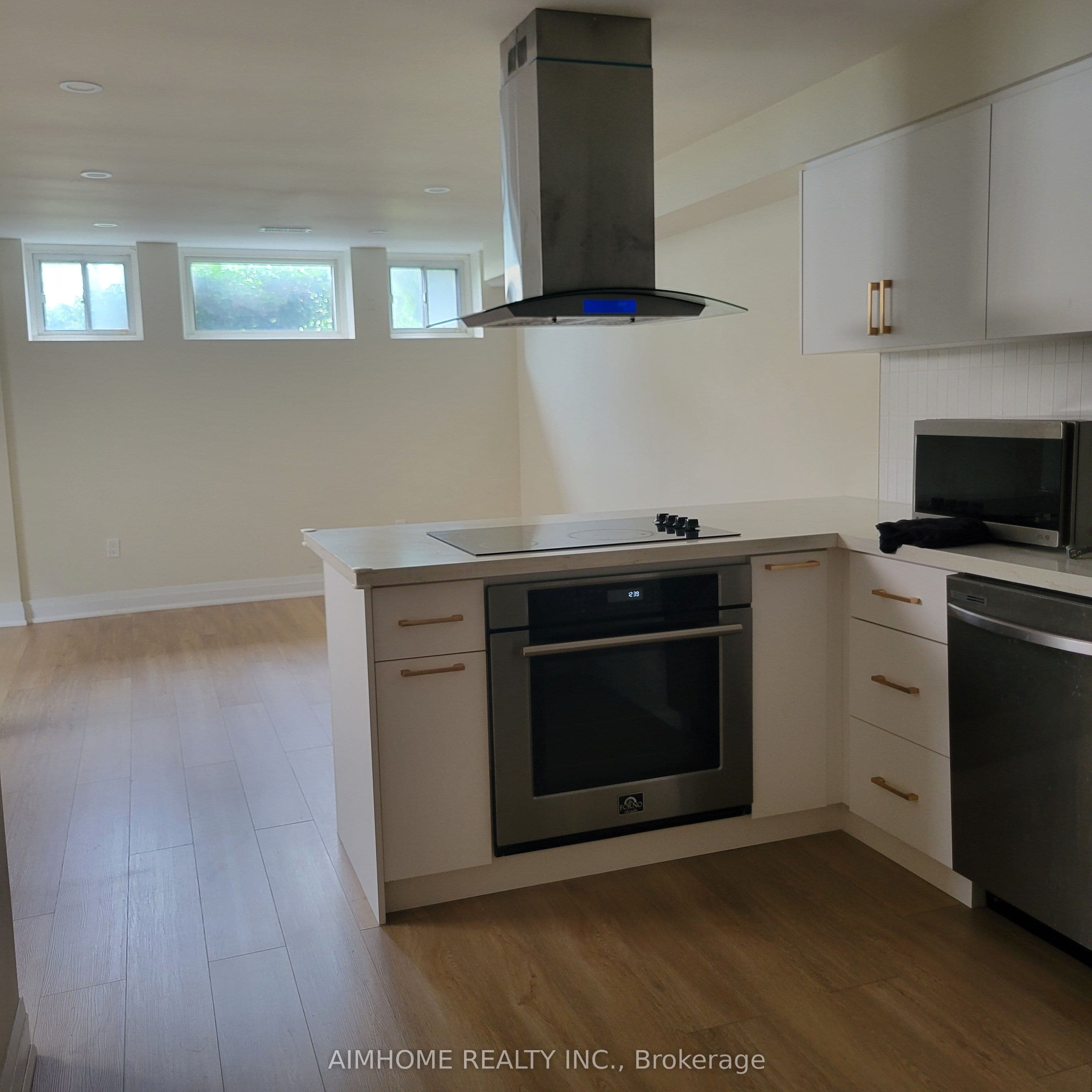 55 Santa Barbara Road photo 1