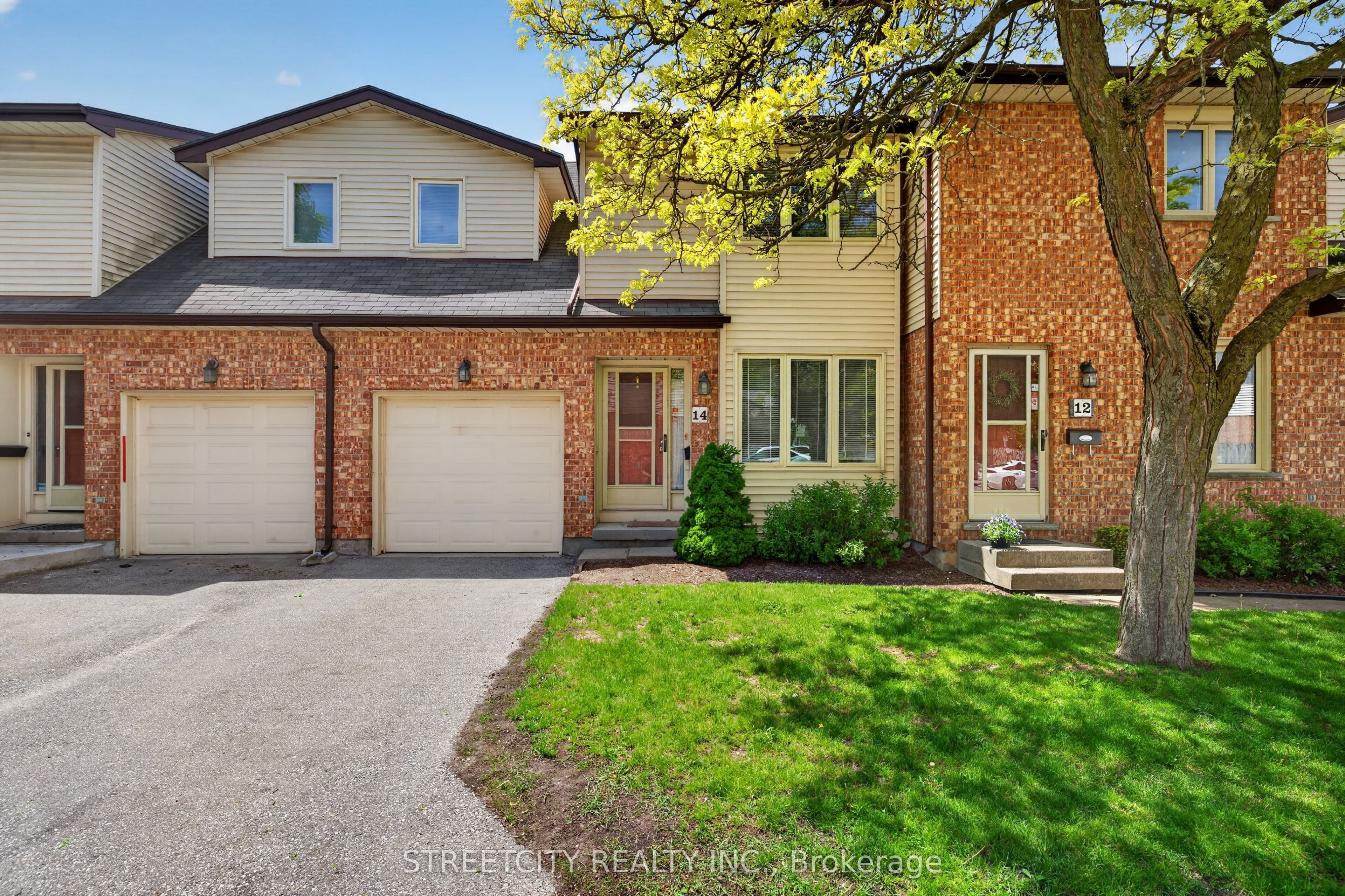 Unit 14 308 Conway Drive photo 1