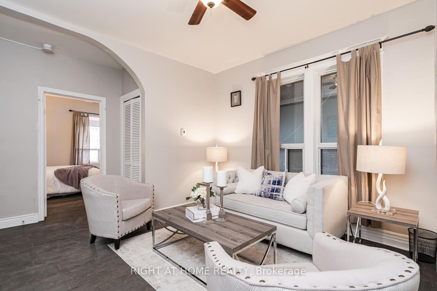 Unit 1 1311 Davenport Road photo 1