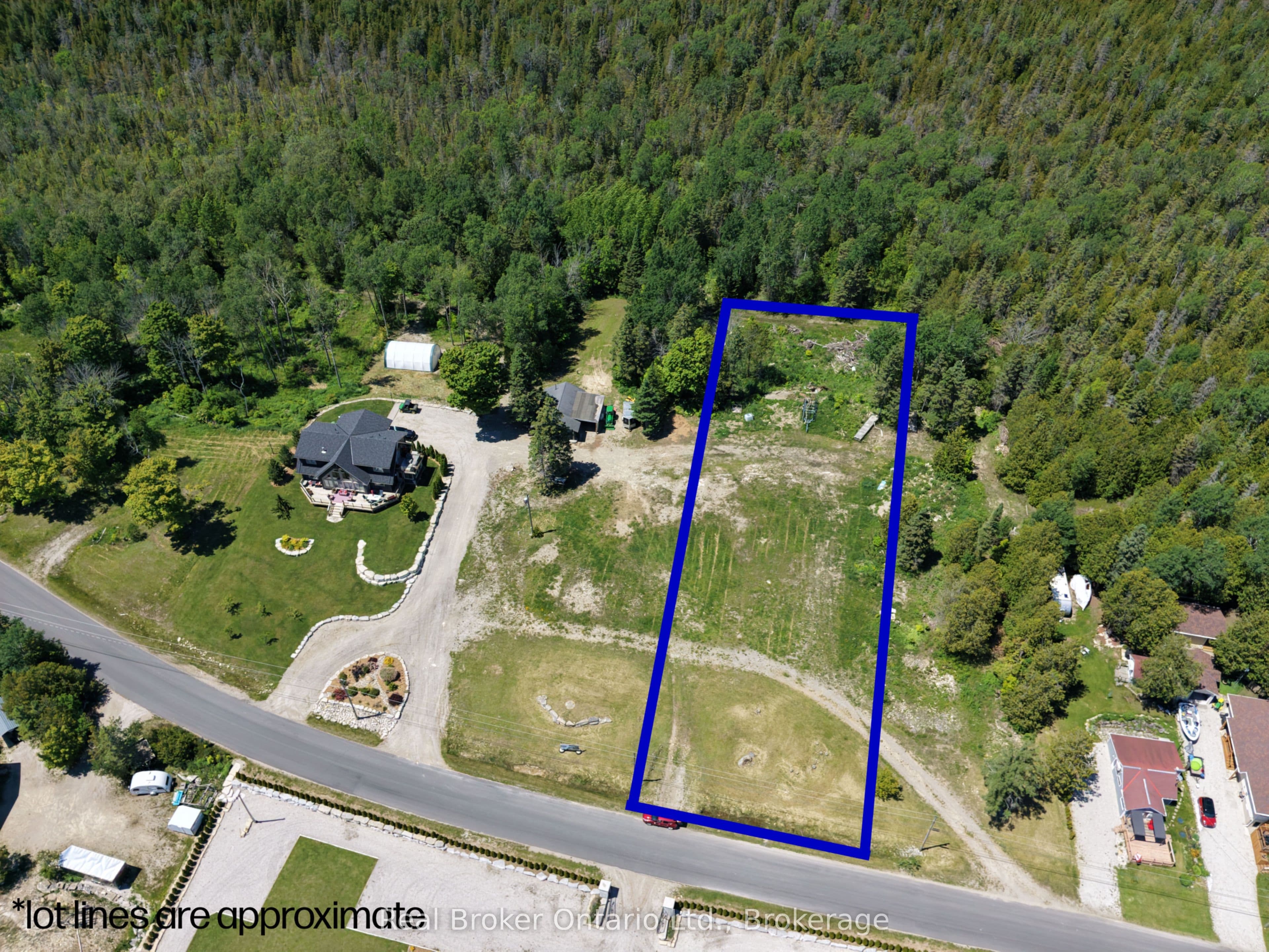 108 Tamarac Road photo 1