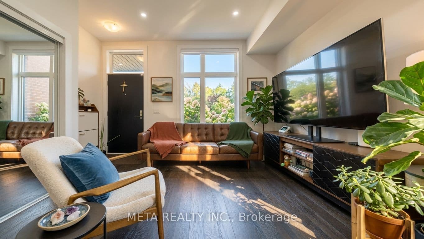 Unit L144 9560 Islington Avenue photo 1