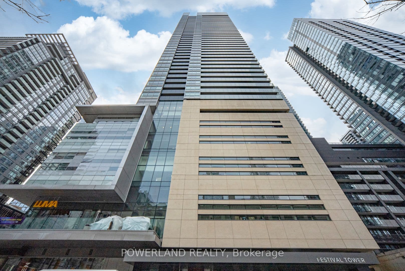 Unit 1309 80 John Street photo 1