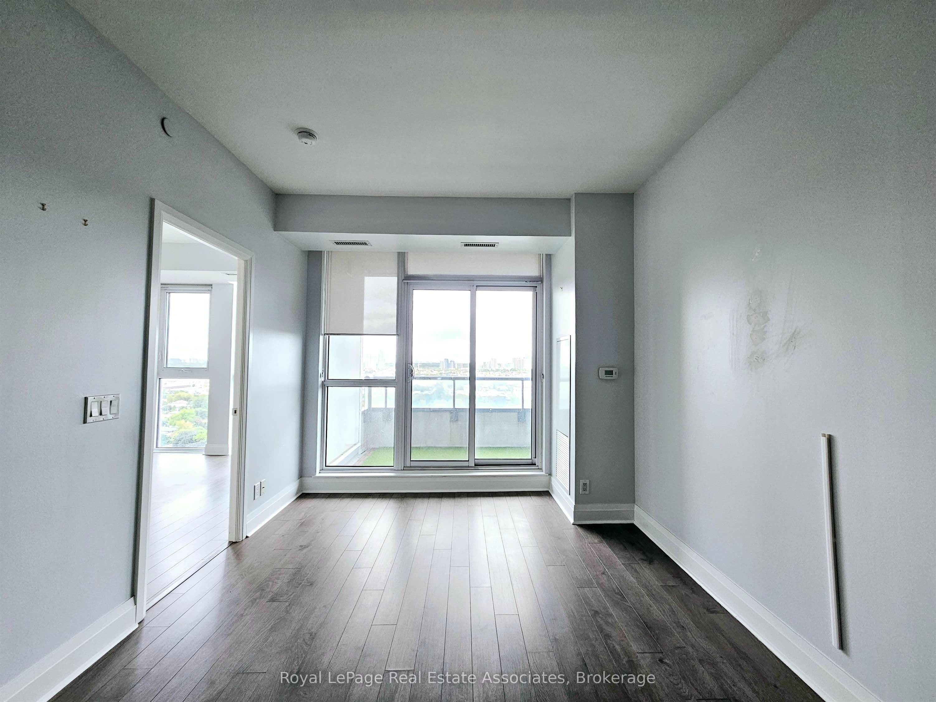 Unit 1810 15 Zorra Street photo 1