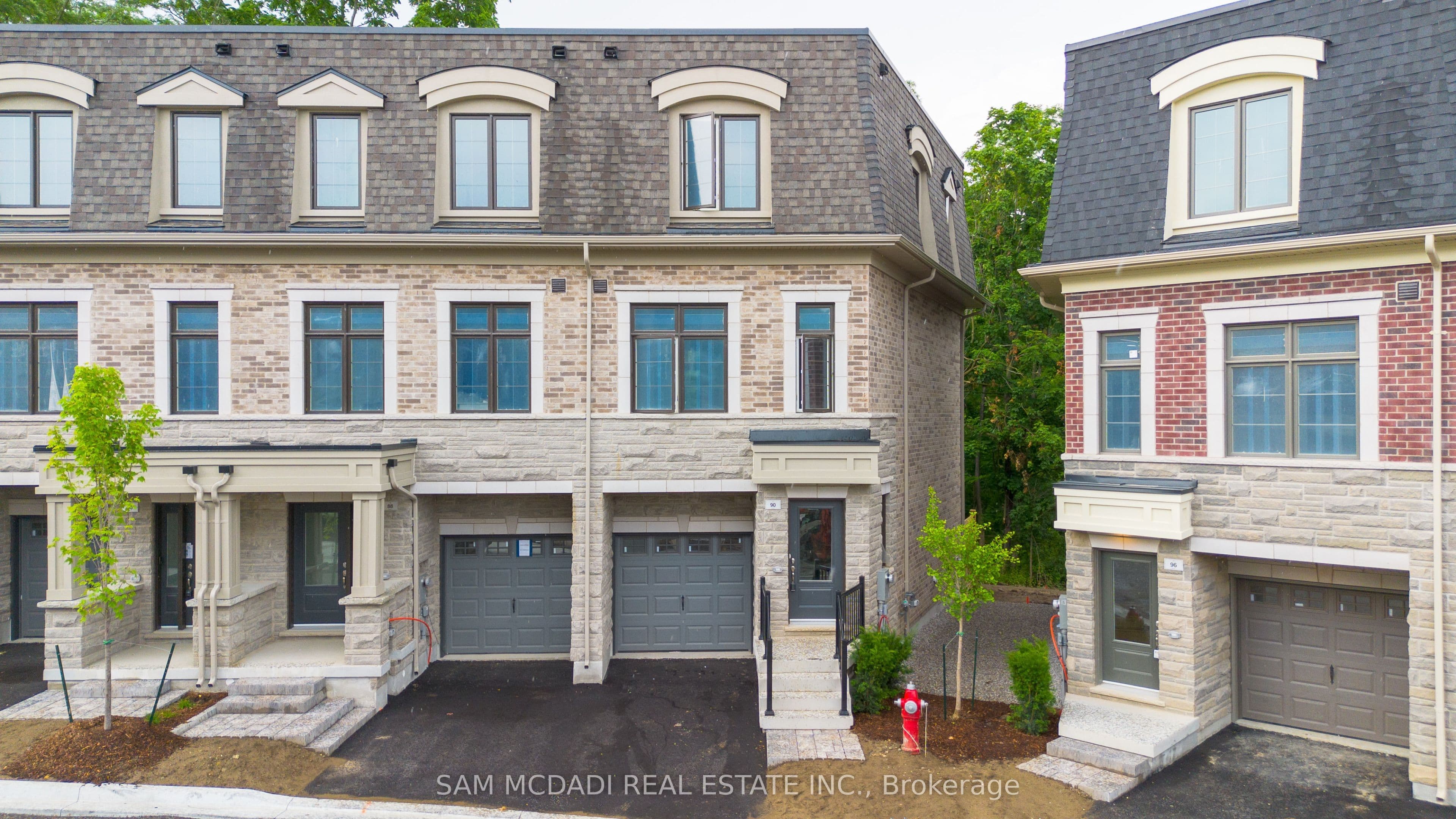 90 Salina Street photo 1