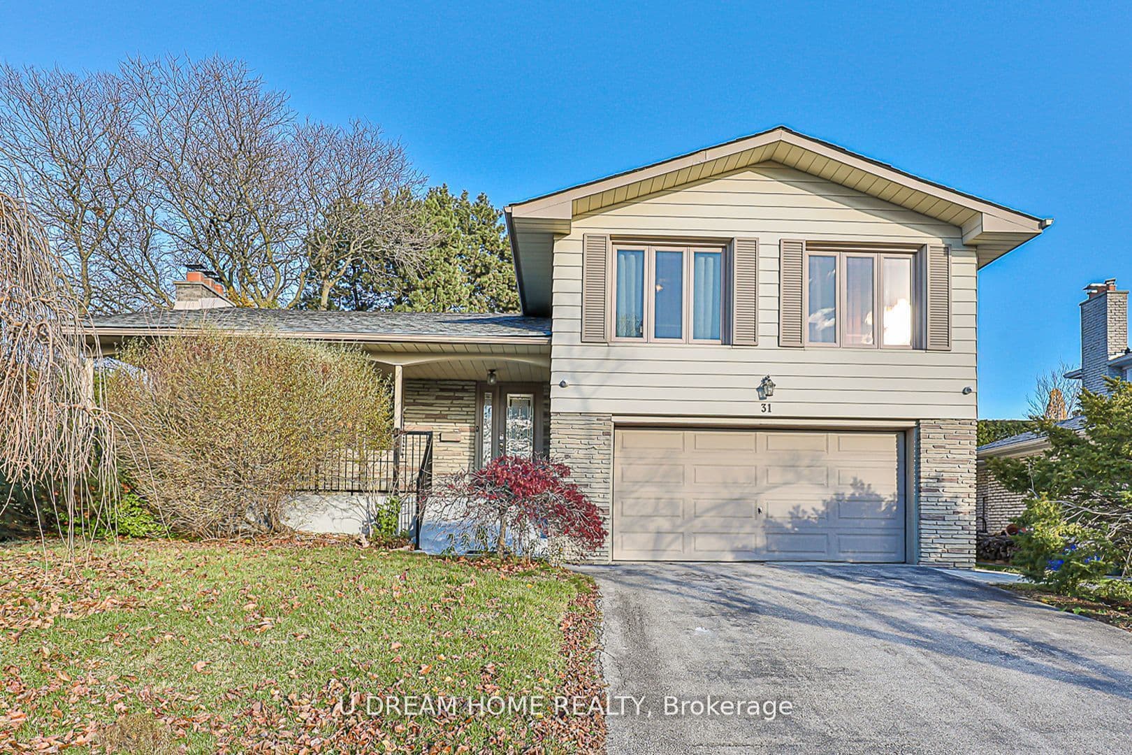 31 Shawfield Crescent photo 1
