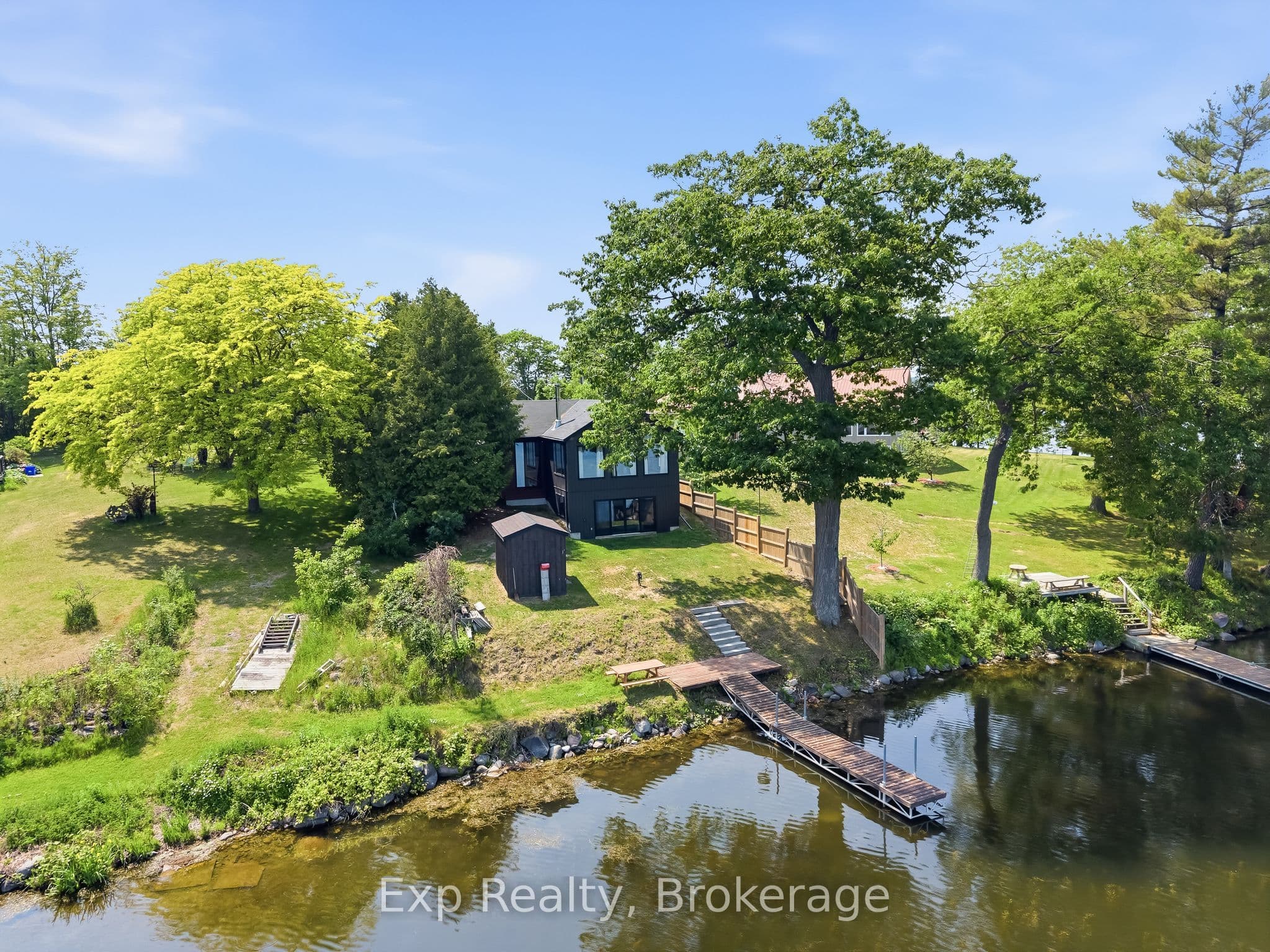 8745 Shearer Pt Road photo 1