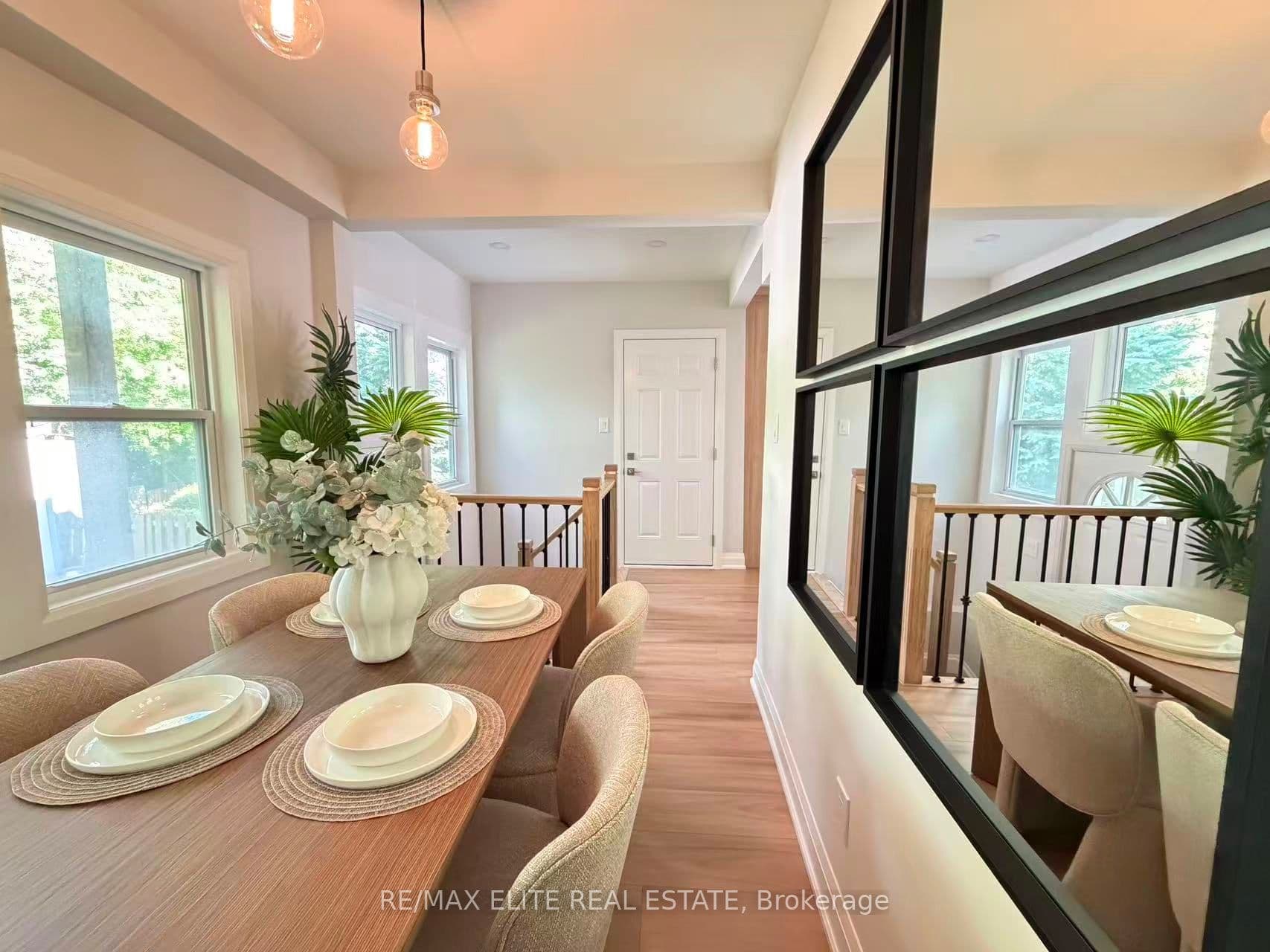 9 Woodford Park Road photo 1