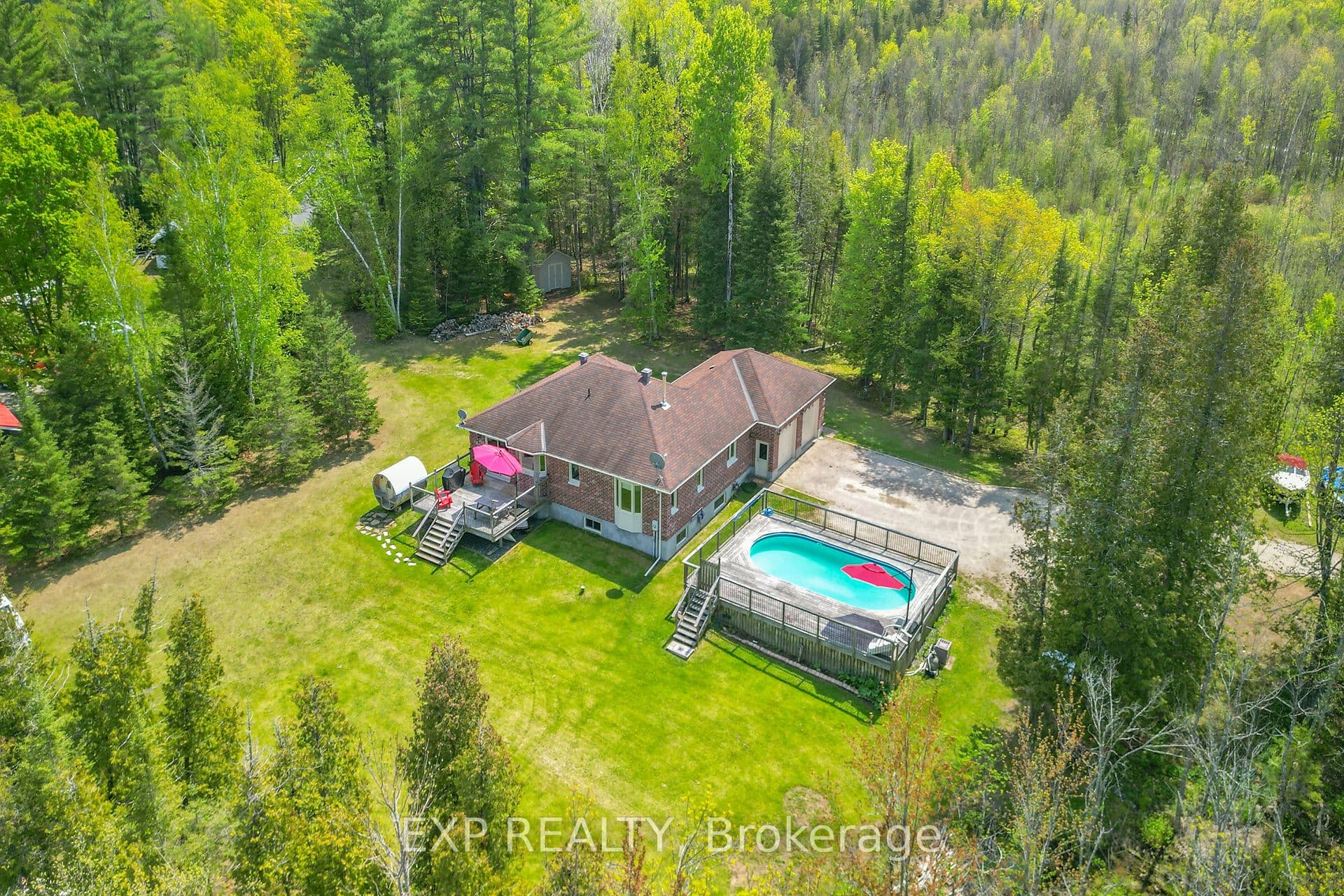 2186 Clyde Lake Road photo 1