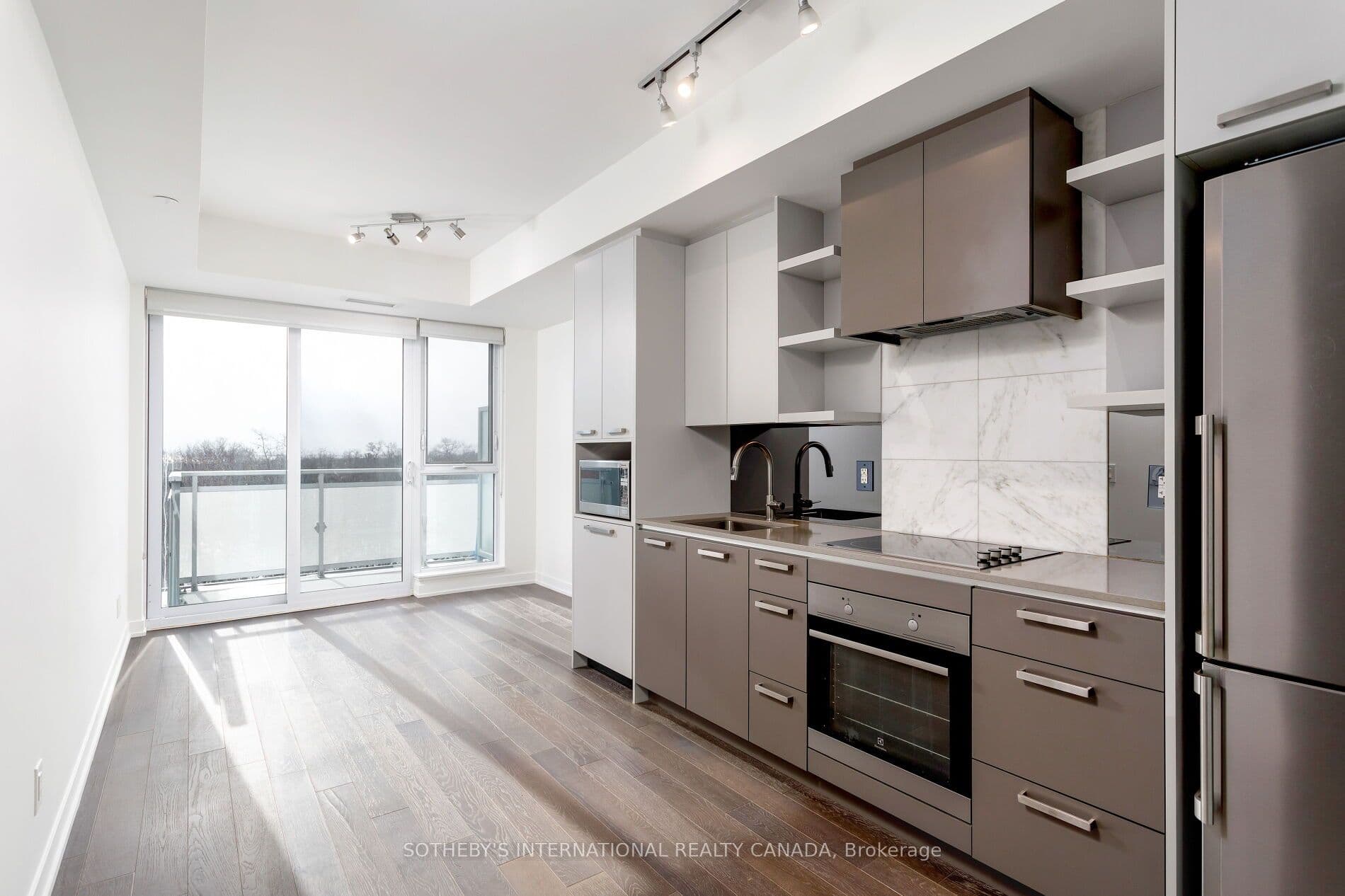 Unit 716 1830 Bloor Street photo 1