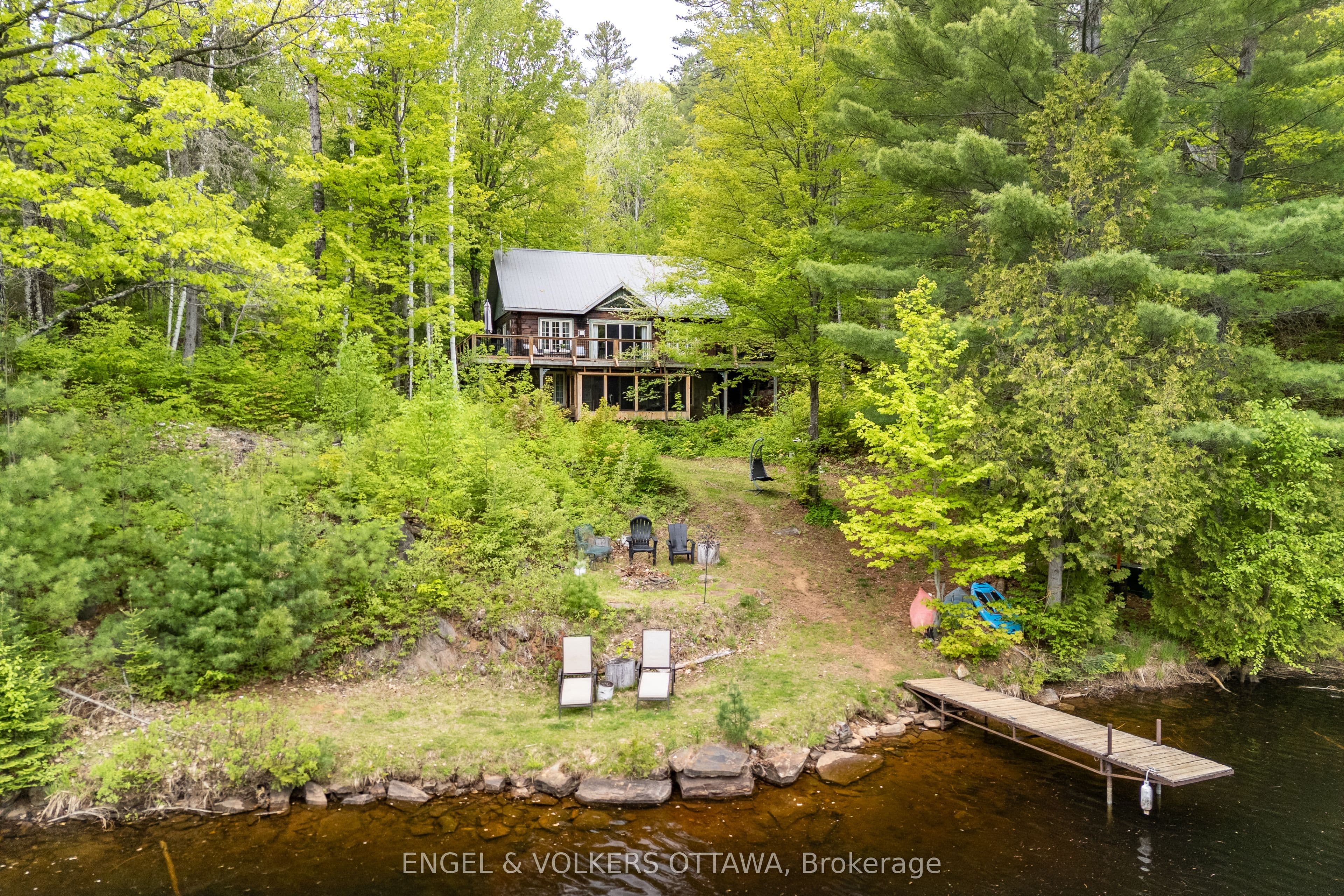 176 Little Bay Lane photo 1