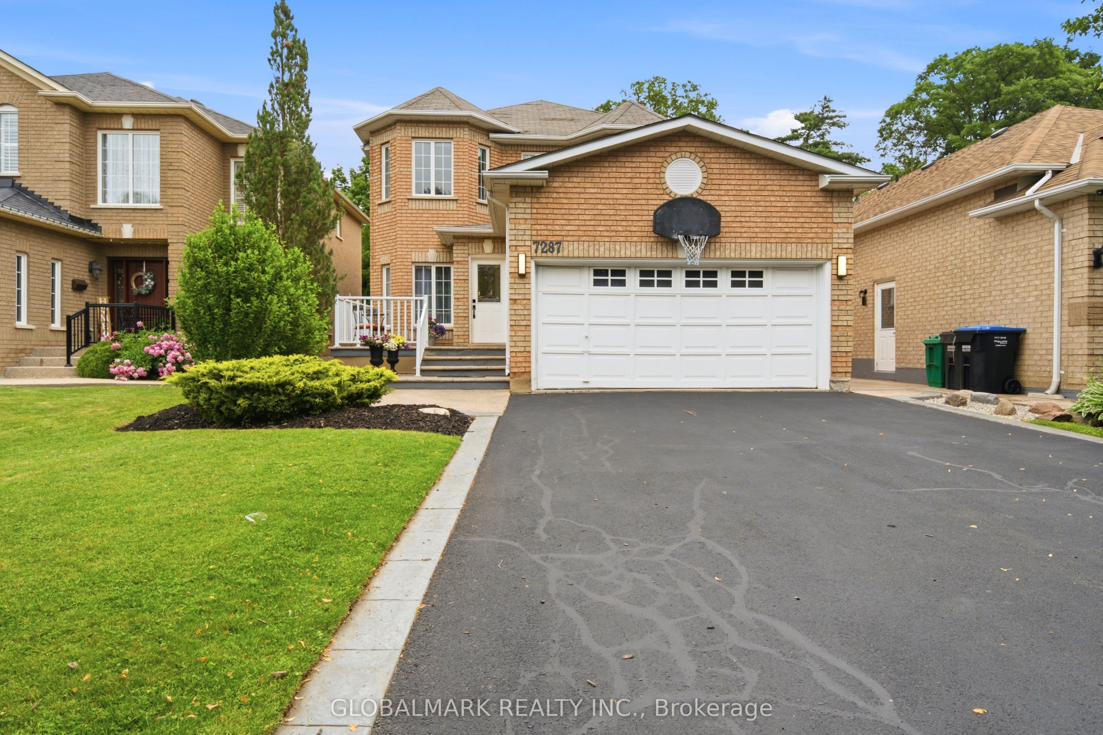 7287 Waldorf Way photo 1