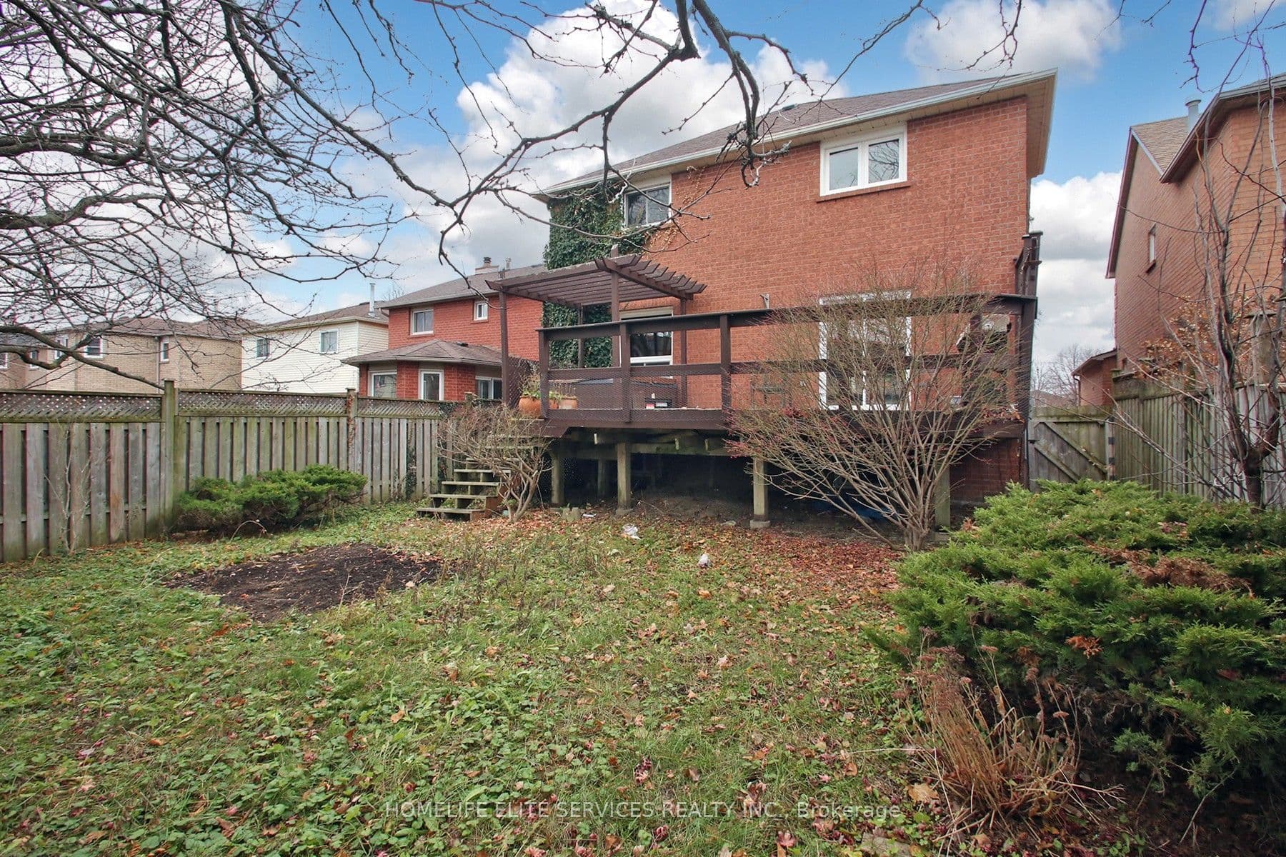 5 Lenthall Avenue photo 1