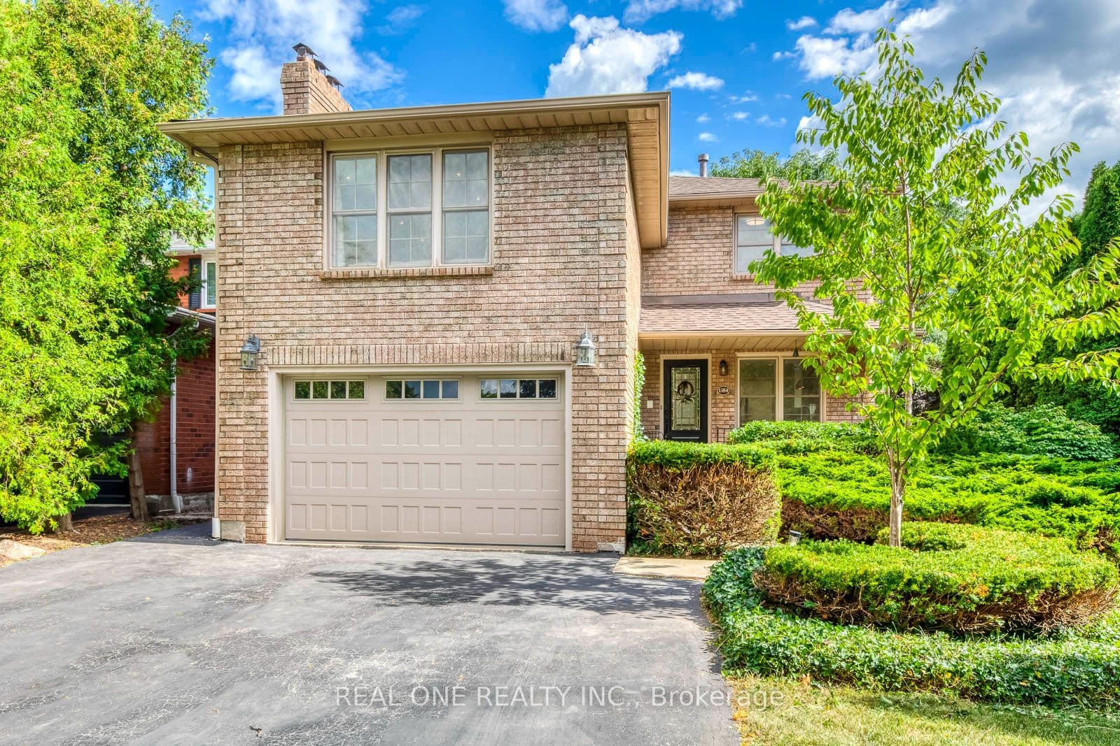1384 Bramblewood Green N/A photo 1