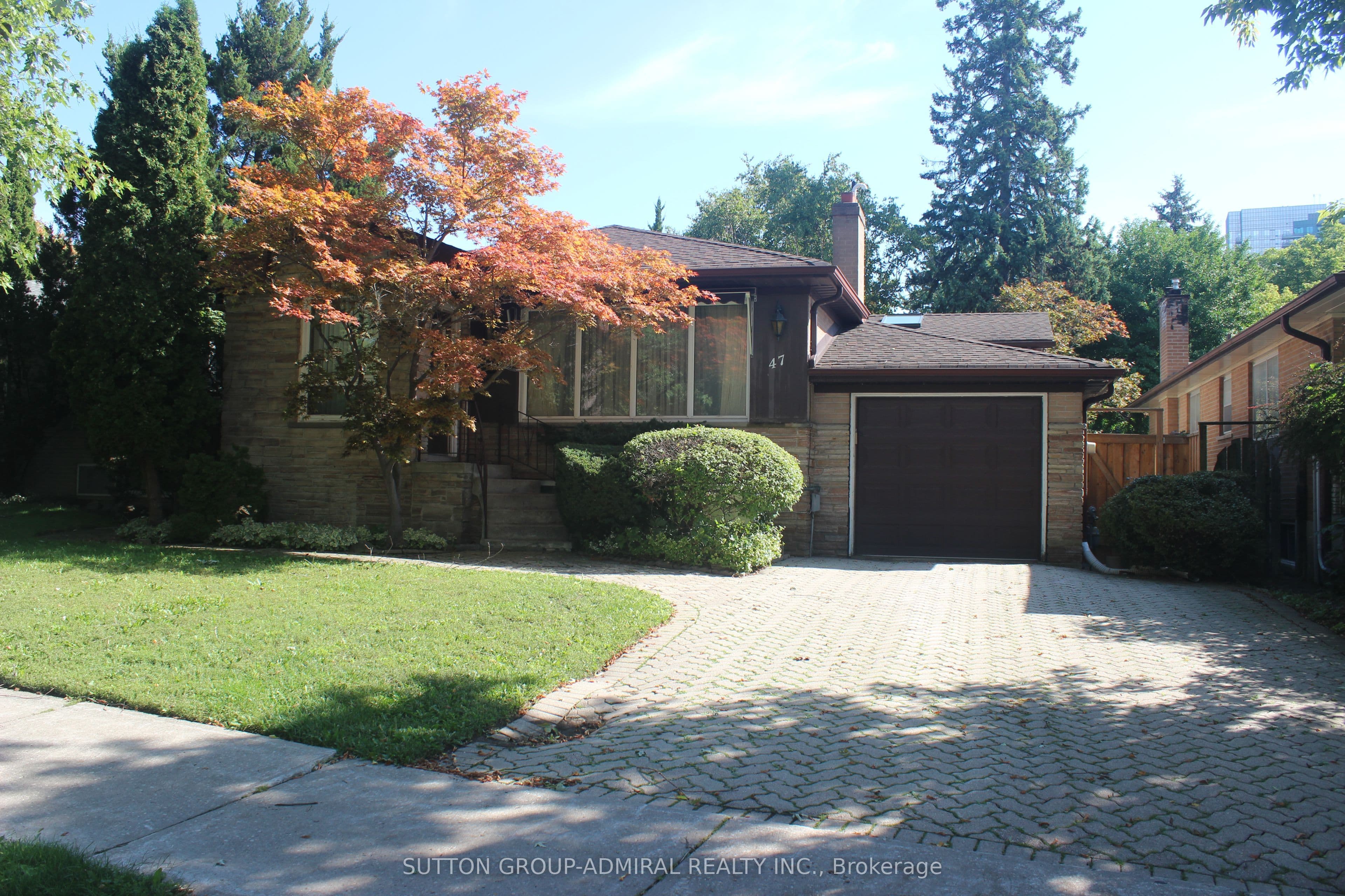 47 Talbot Road photo 1