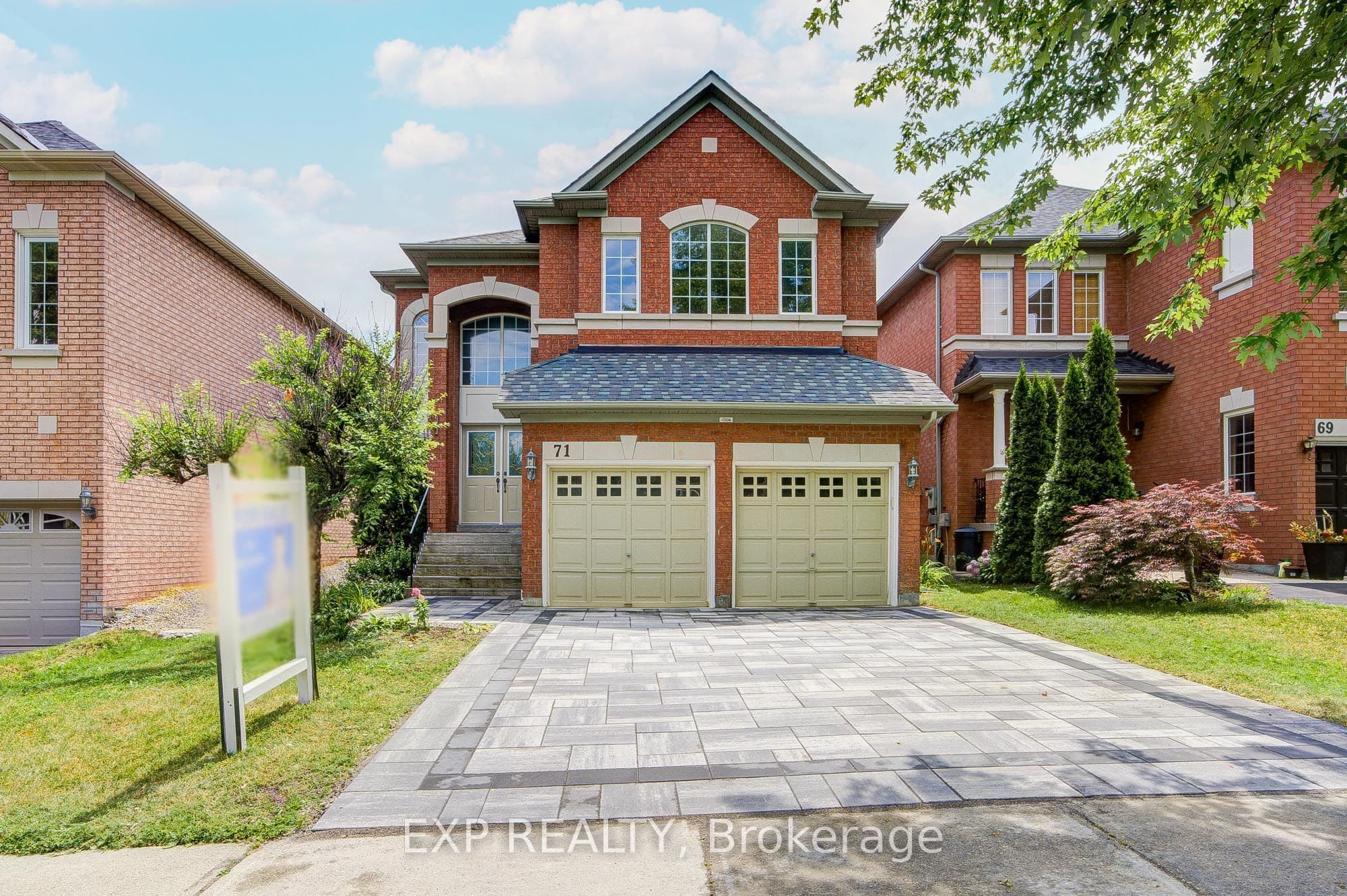 71 Futura Avenue photo 1