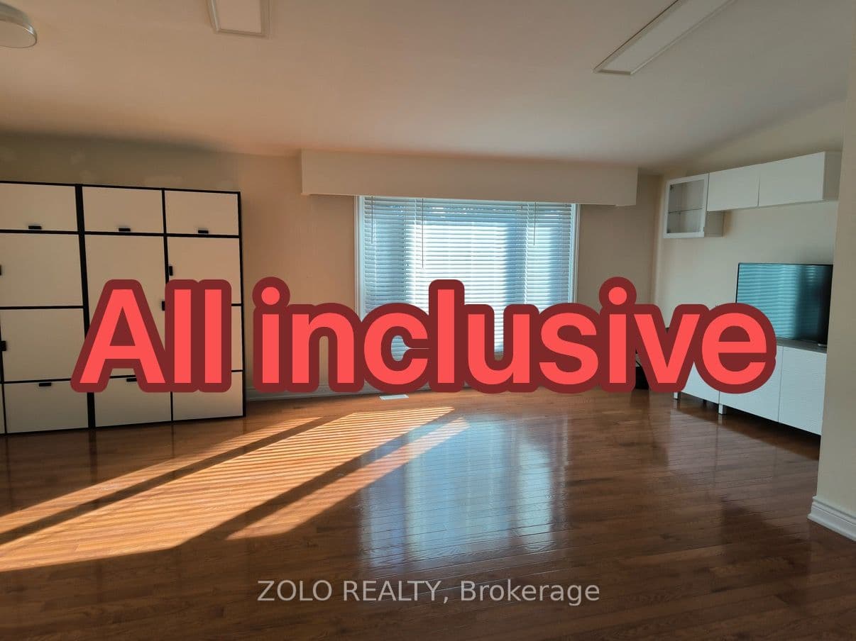 Unit Main Floor 4 Cloebury Court photo 1