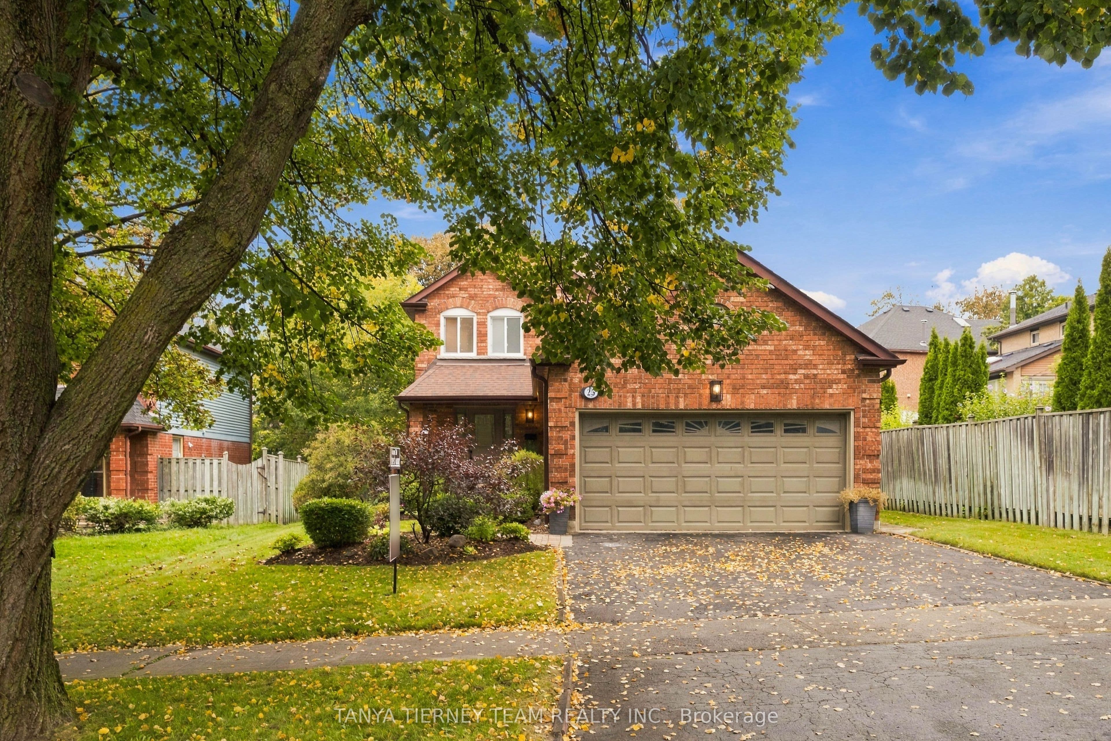 25 Coulton Court photo 1
