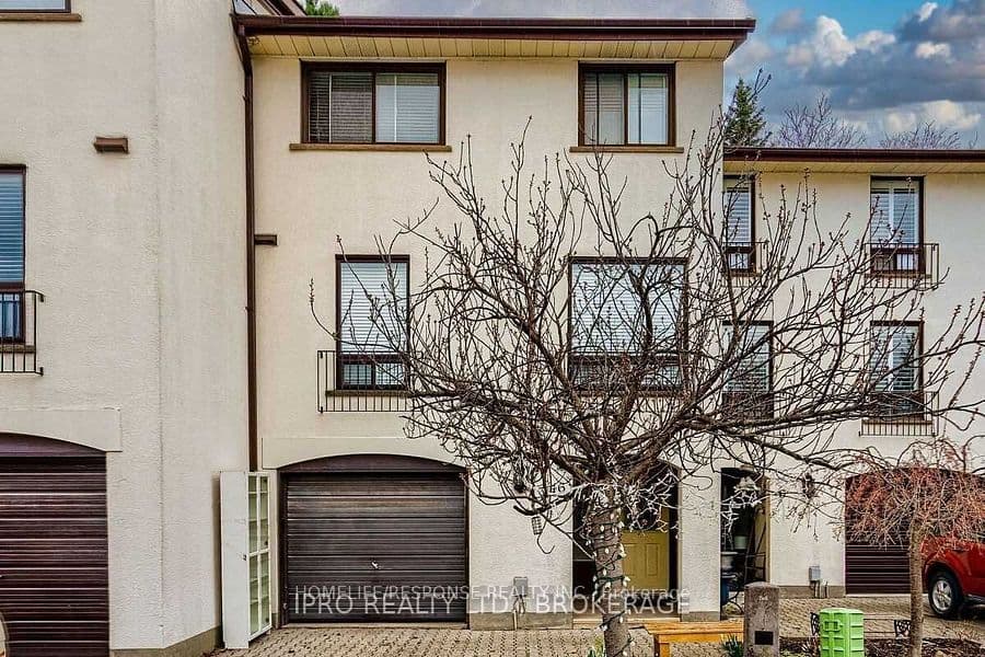 Unit 46 6679 SHELTER BAY Road photo 1