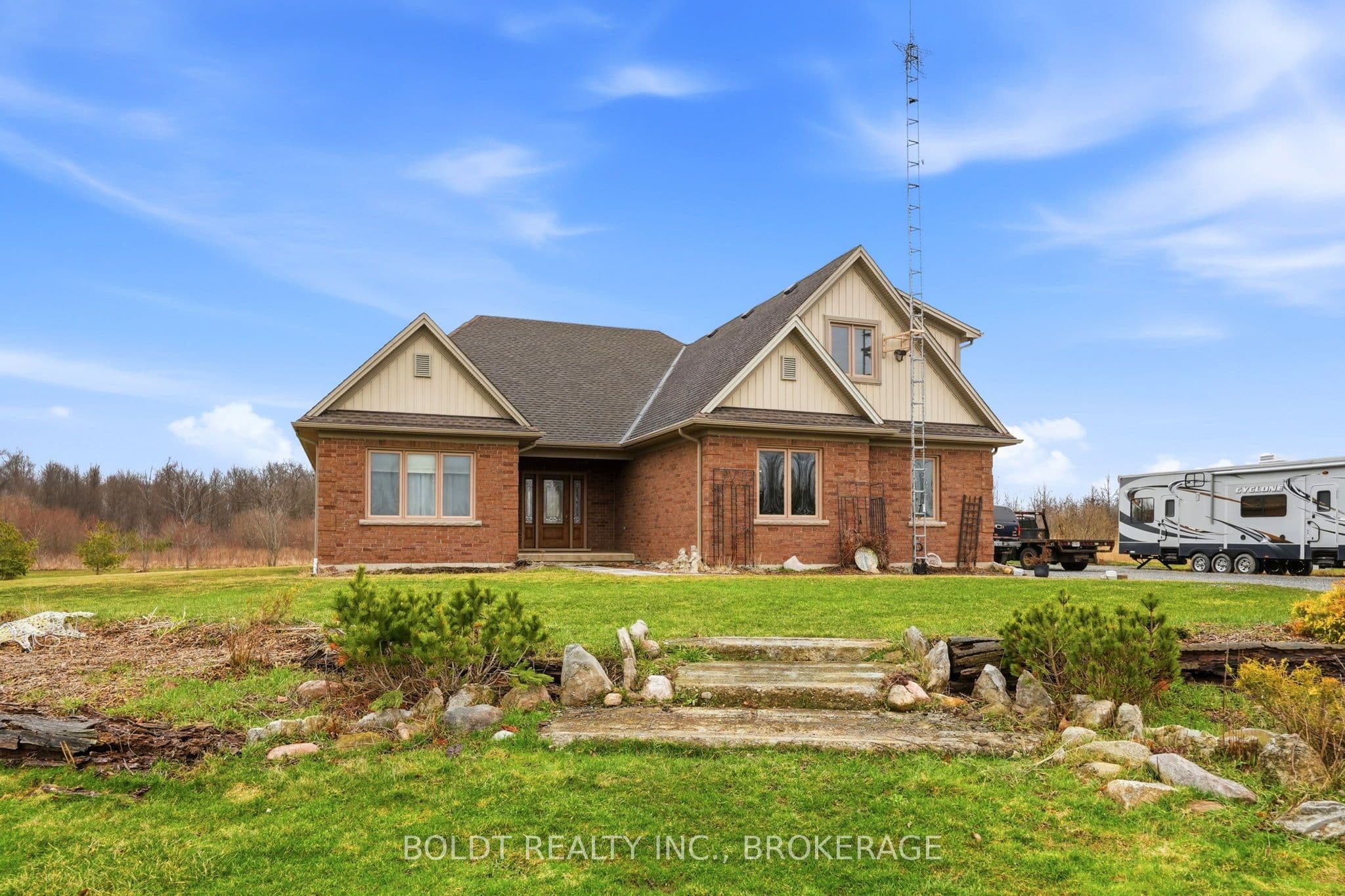 4720 College Road photo 1