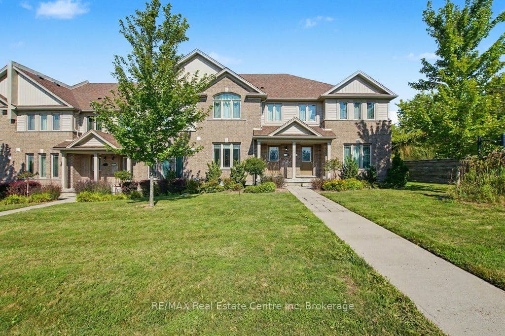 Unit 14 14 Amos Drive photo 1
