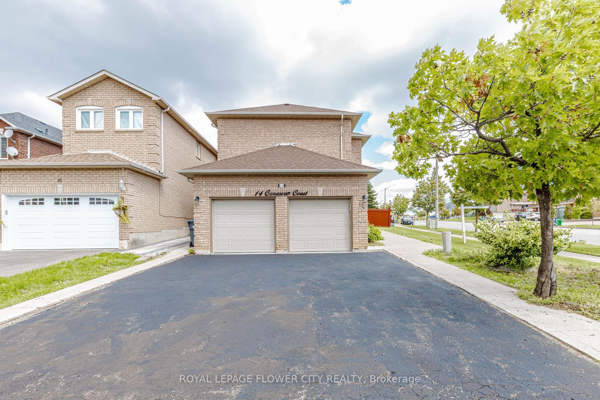 14 Canarvan Court photo 1