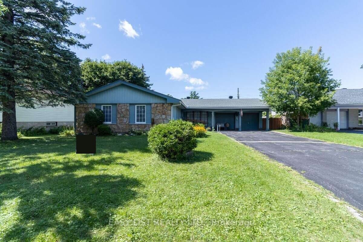 1999 Garfield Avenue photo 1
